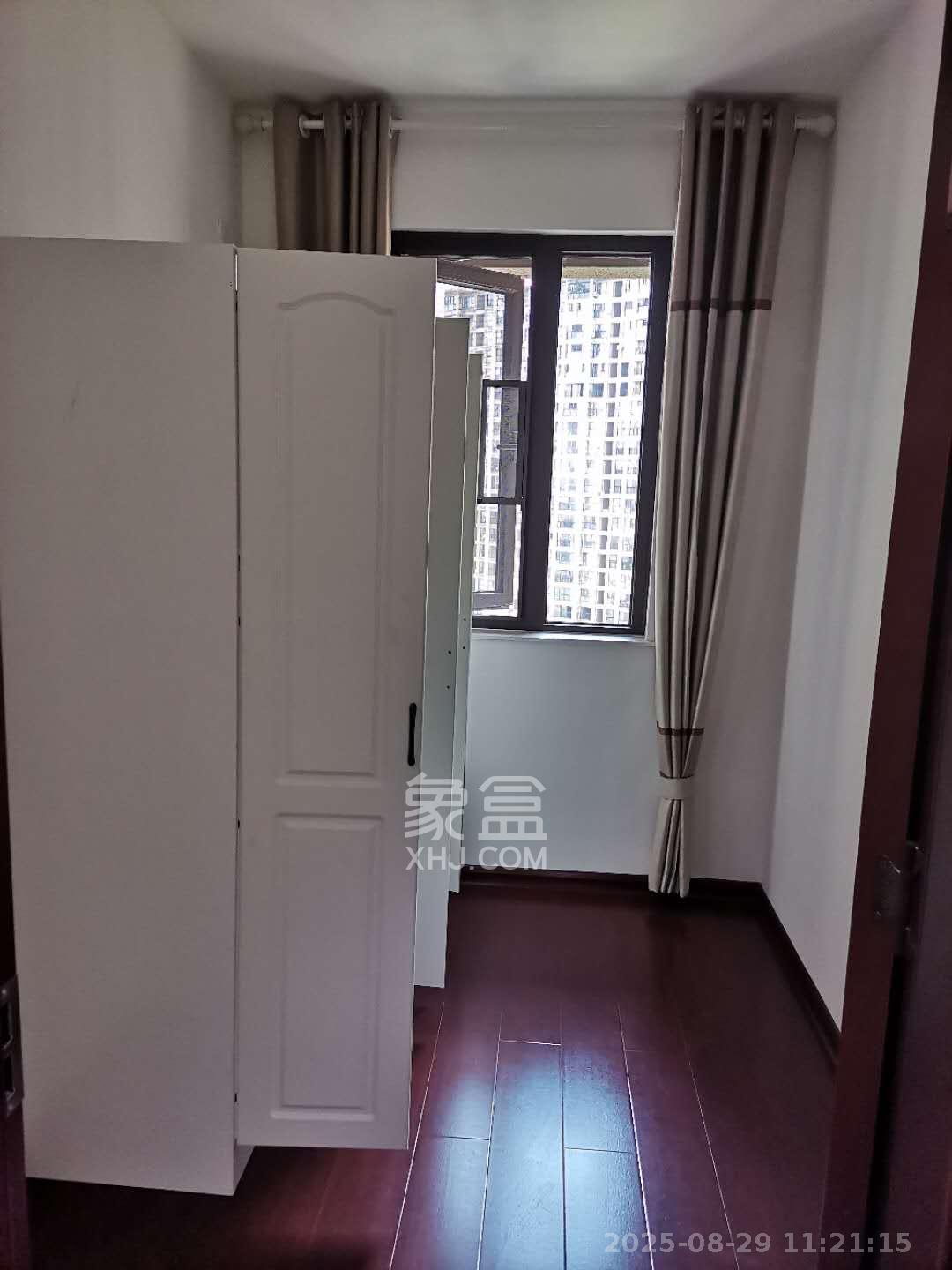 融创融公馆（融创臻苑）  4室2厅2卫    2300.0元/月室内图