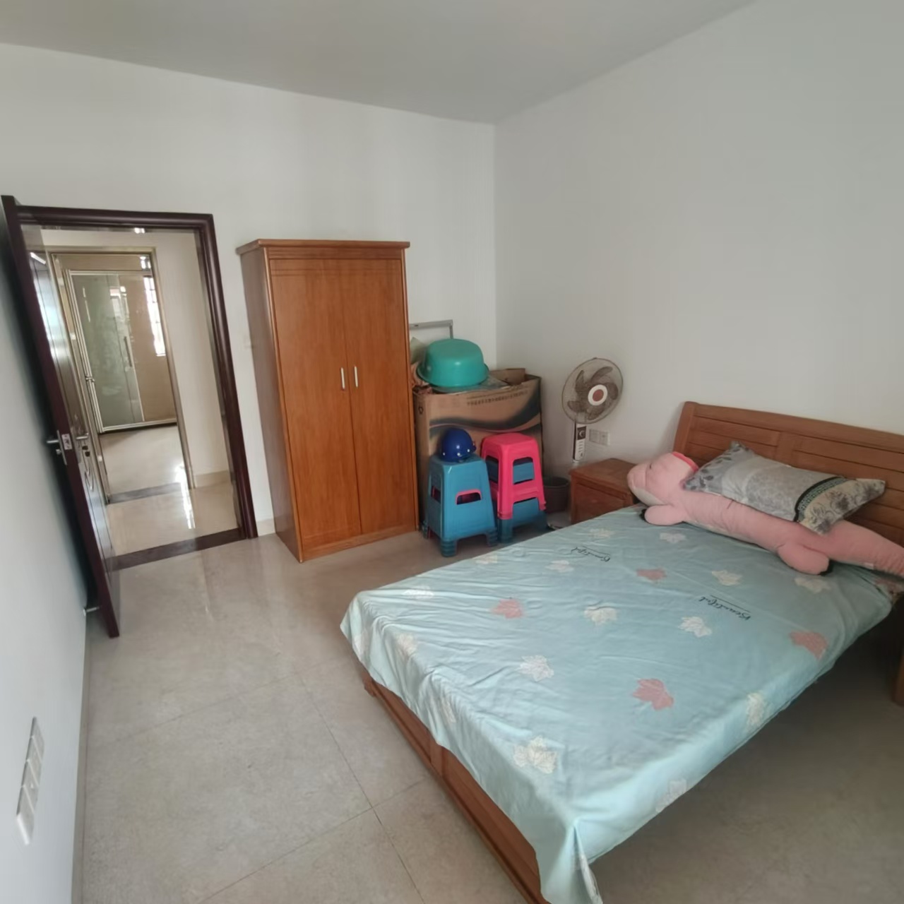 水云天 3室2厅2卫 2800.0元/月 水云天 3室2厅2卫 2800.0元/月室内图