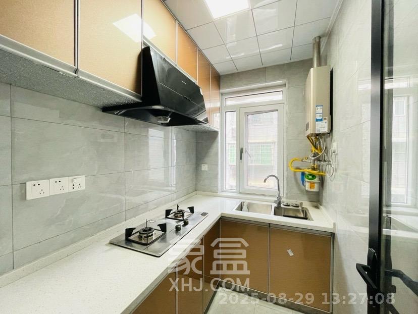 湖南省歌舞剧院宿舍  1室0厅1卫   1200.00元/月室内图