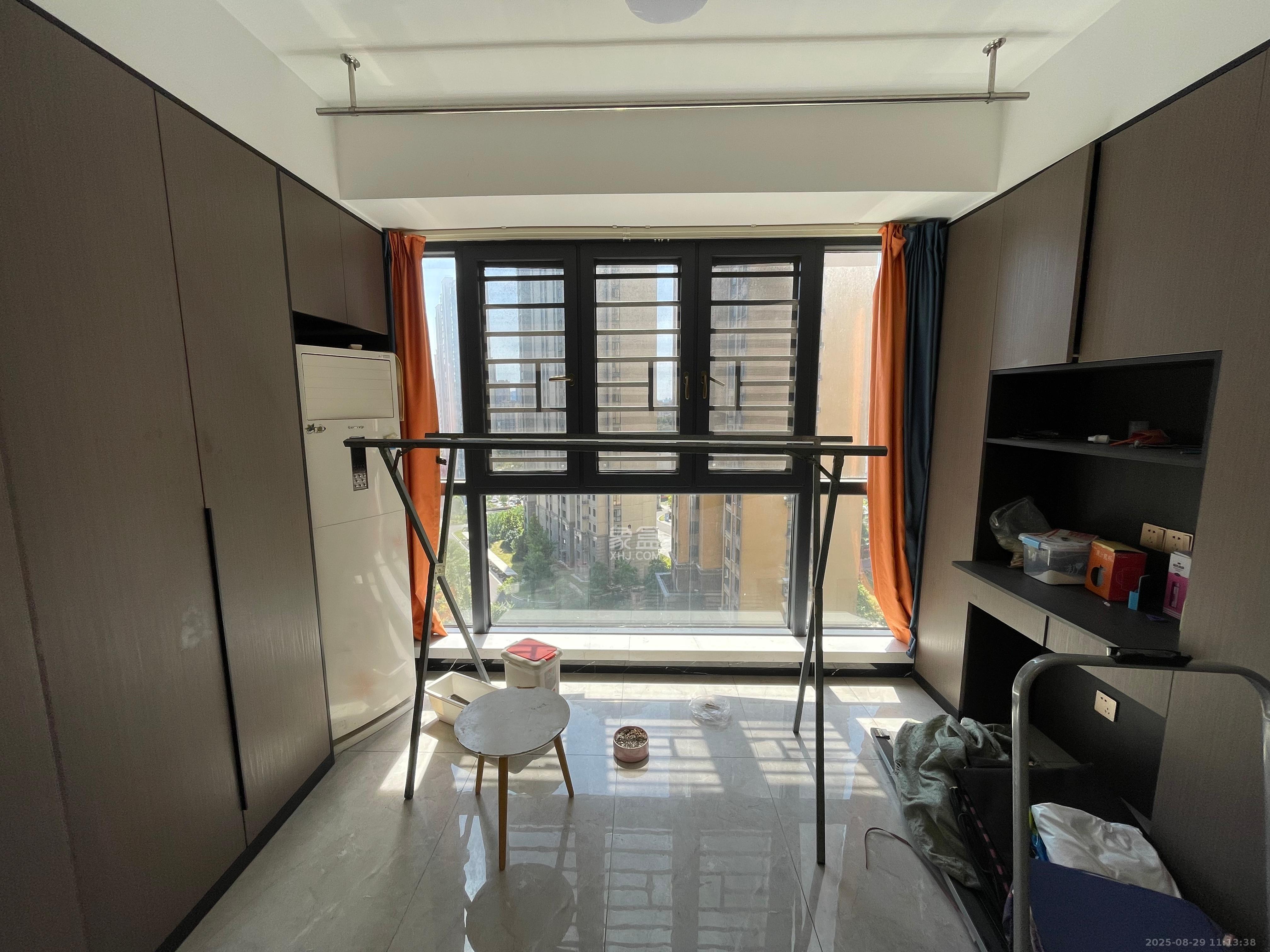 盛景谷山里 3室2厅2卫 2600.00元/月 盛景谷山里 3室2厅2卫 2600.00元/月室内图