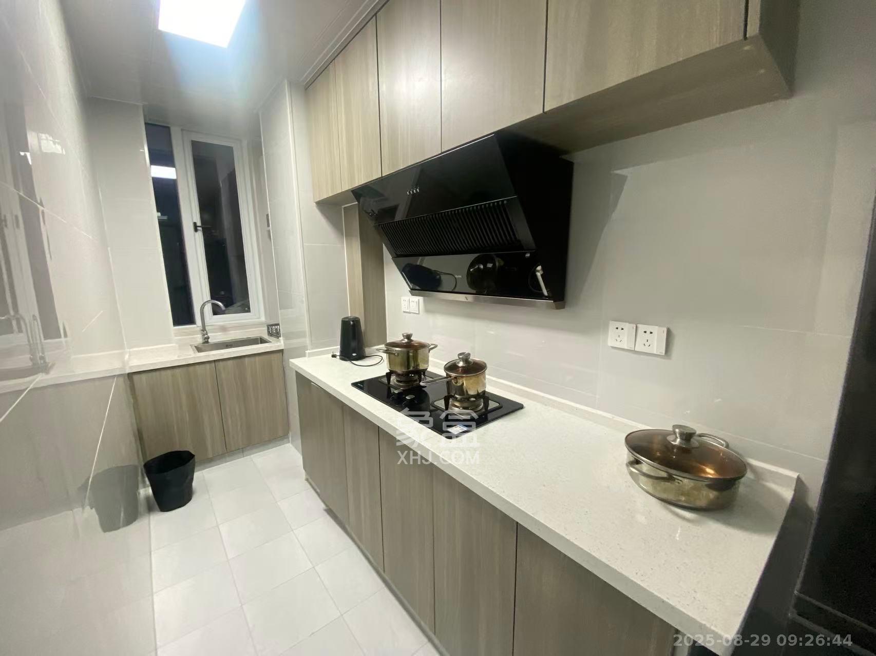 理想智慧大厦 1室1厅1卫 2000.0元/月 理想智慧大厦 1室1厅1卫 2000.0元/月室内图