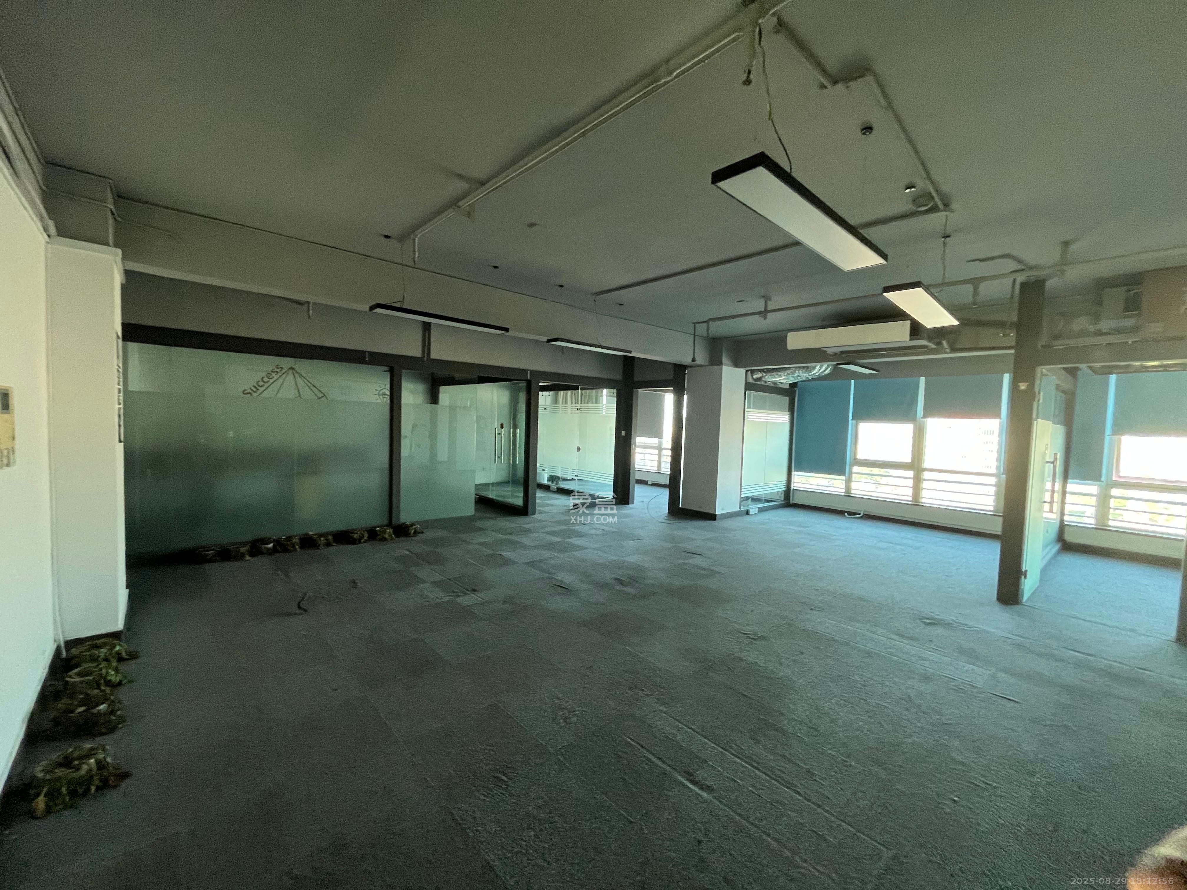 佳天国际新城 1室1厅1卫 10000.0元/月 佳天国际新城 1室1厅1卫 10000.0元/月室内图