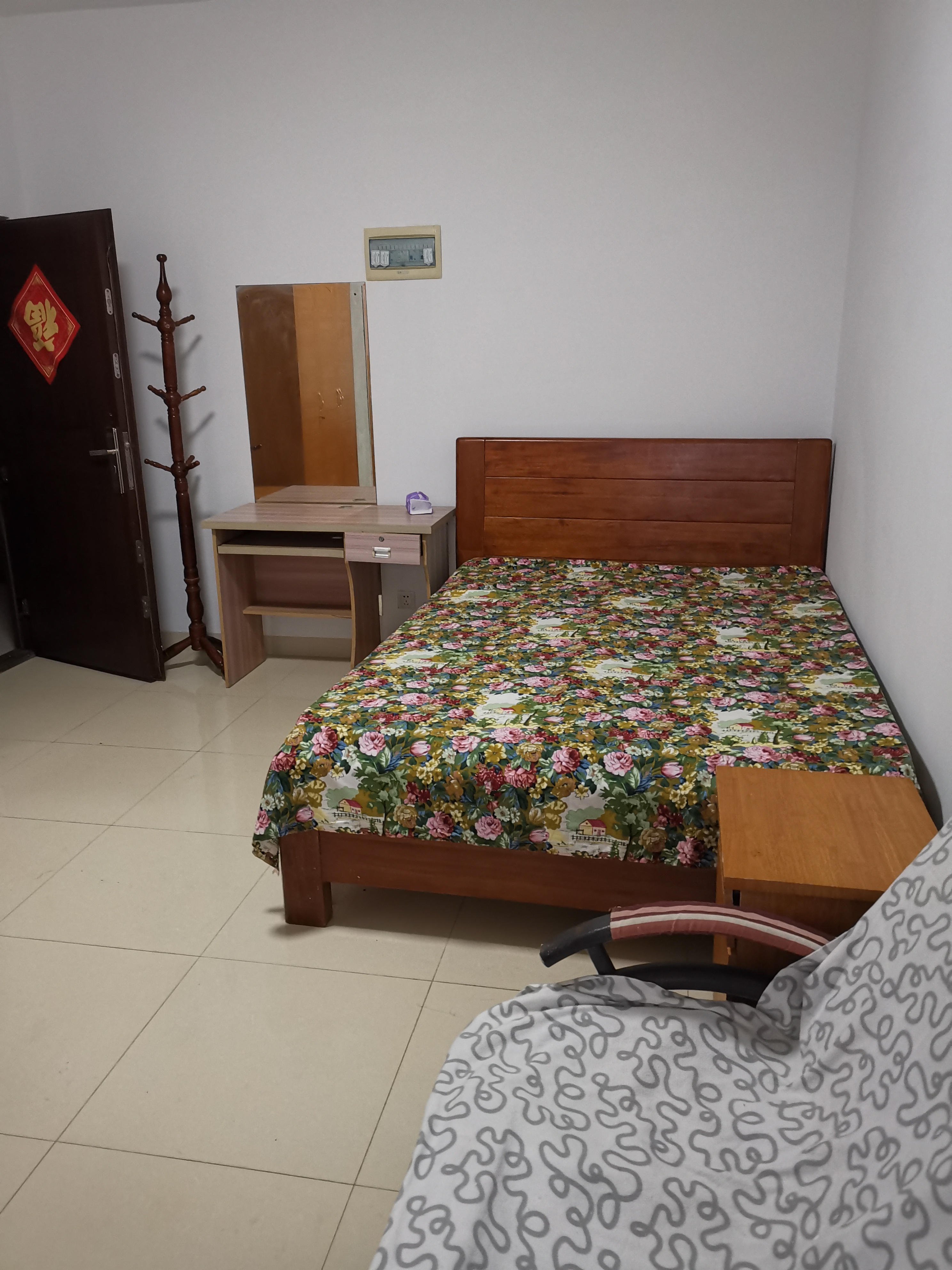 四季华庭龙城 1室1厅0卫 1500.0元/月 四季华庭龙城 1室1厅0卫 1500.0元/月室内图