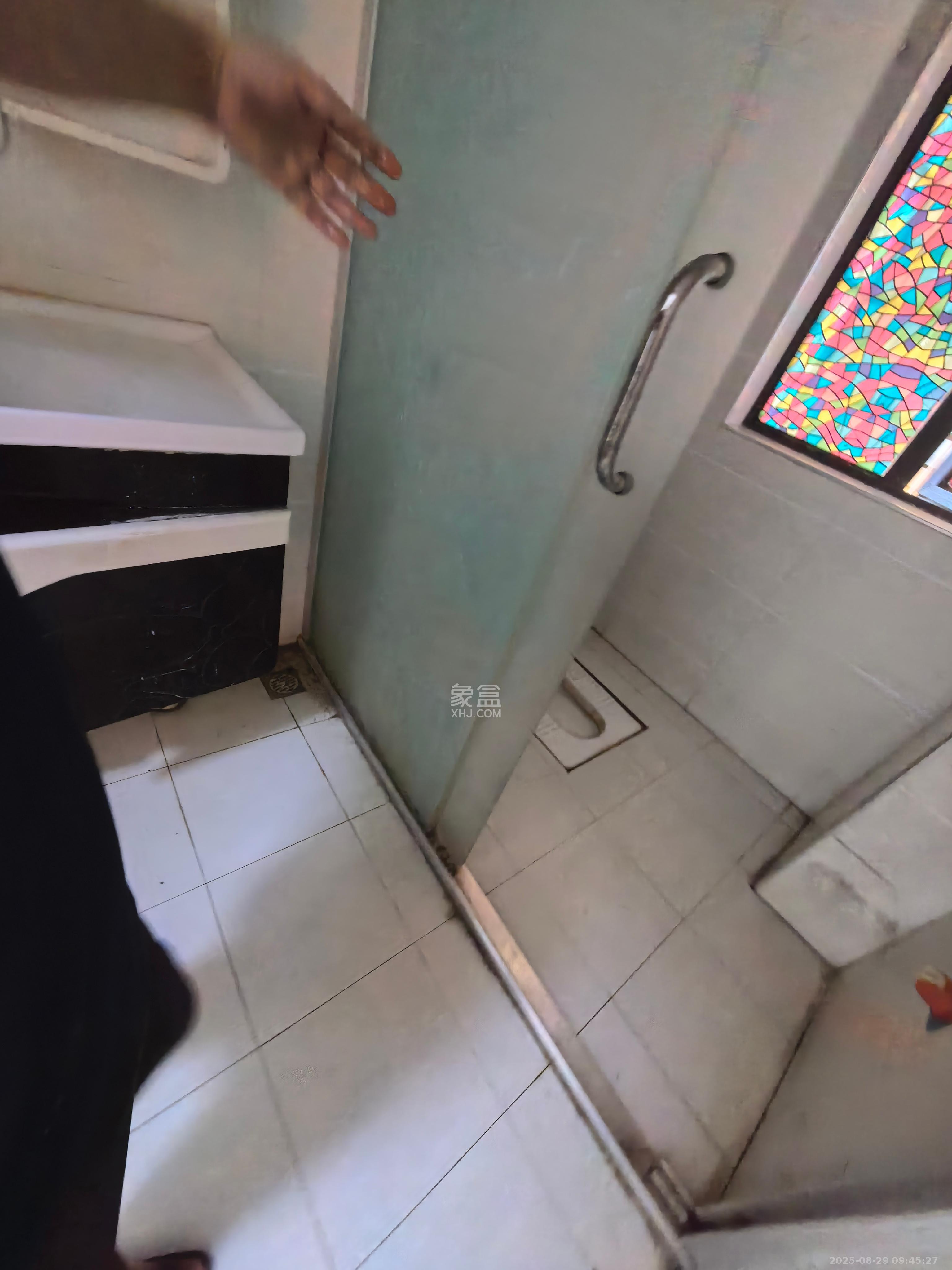 好望谷  2室2厅1卫    1400.0元/月室内图