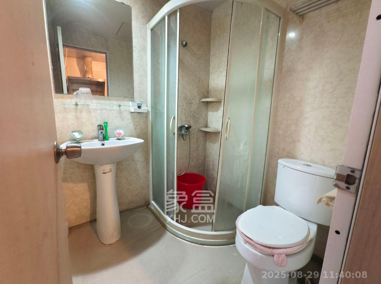 花漾年华（桂花园）  1室1厅1卫    960.0元/月室内图