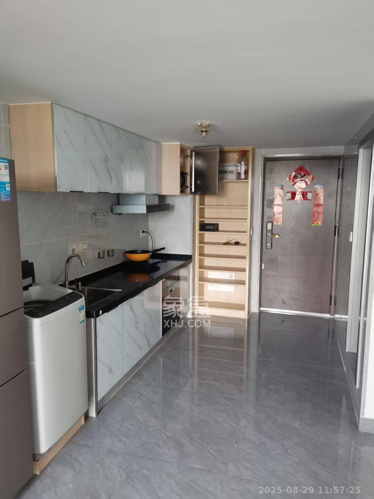 信诚湘江揽月(至善美景大厦) 1室1厅1卫 1600.0元/月 信诚湘江揽月(至善美景大厦) 1室1厅1卫 1600.0元/月室内图