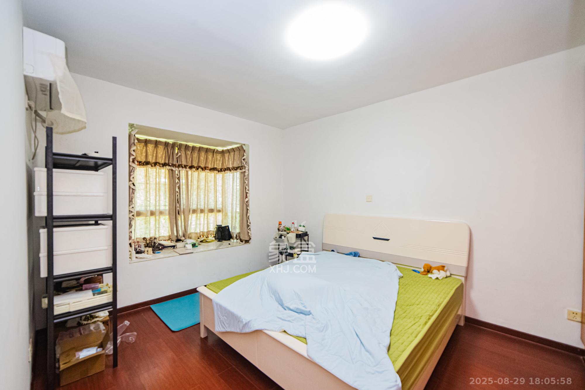 景香苑  2室2厅1卫    55.0万 景香苑  2室2厅1卫    55.0万卧室