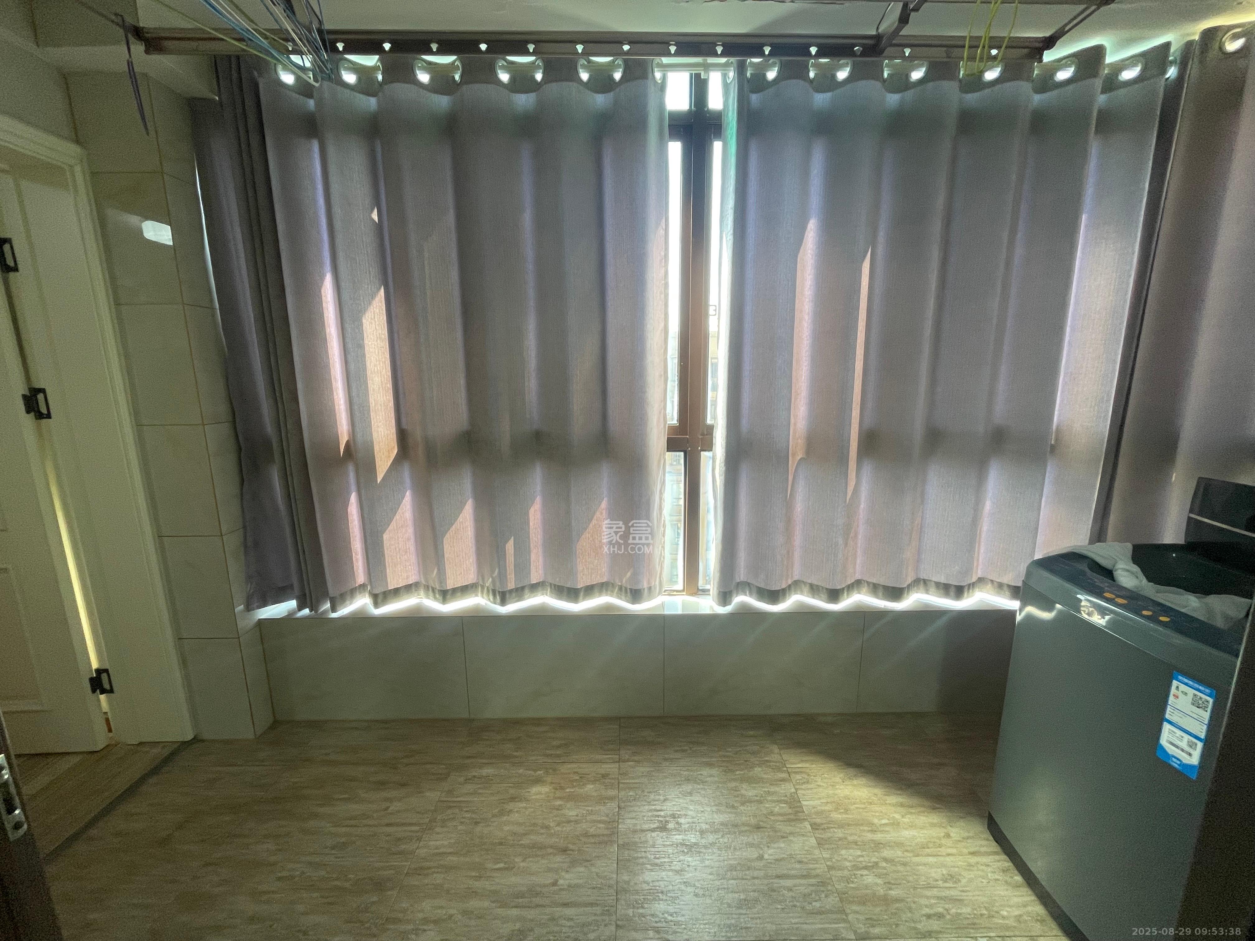 山语城二期  4室2厅2卫    2700.0元/月 山语城二期  4室2厅2卫    2700.0元/月室内图