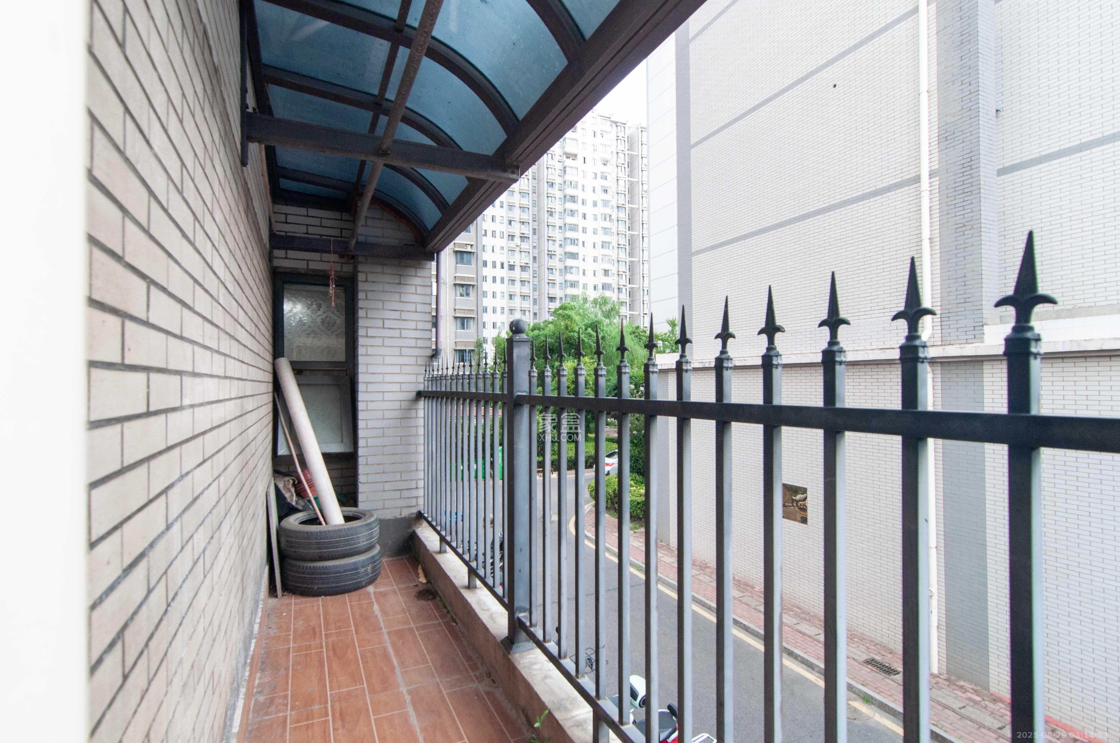 麓阳和景雅苑  4室2厅2卫    188.0万 麓阳和景雅苑  4室2厅2卫    188.0万其他