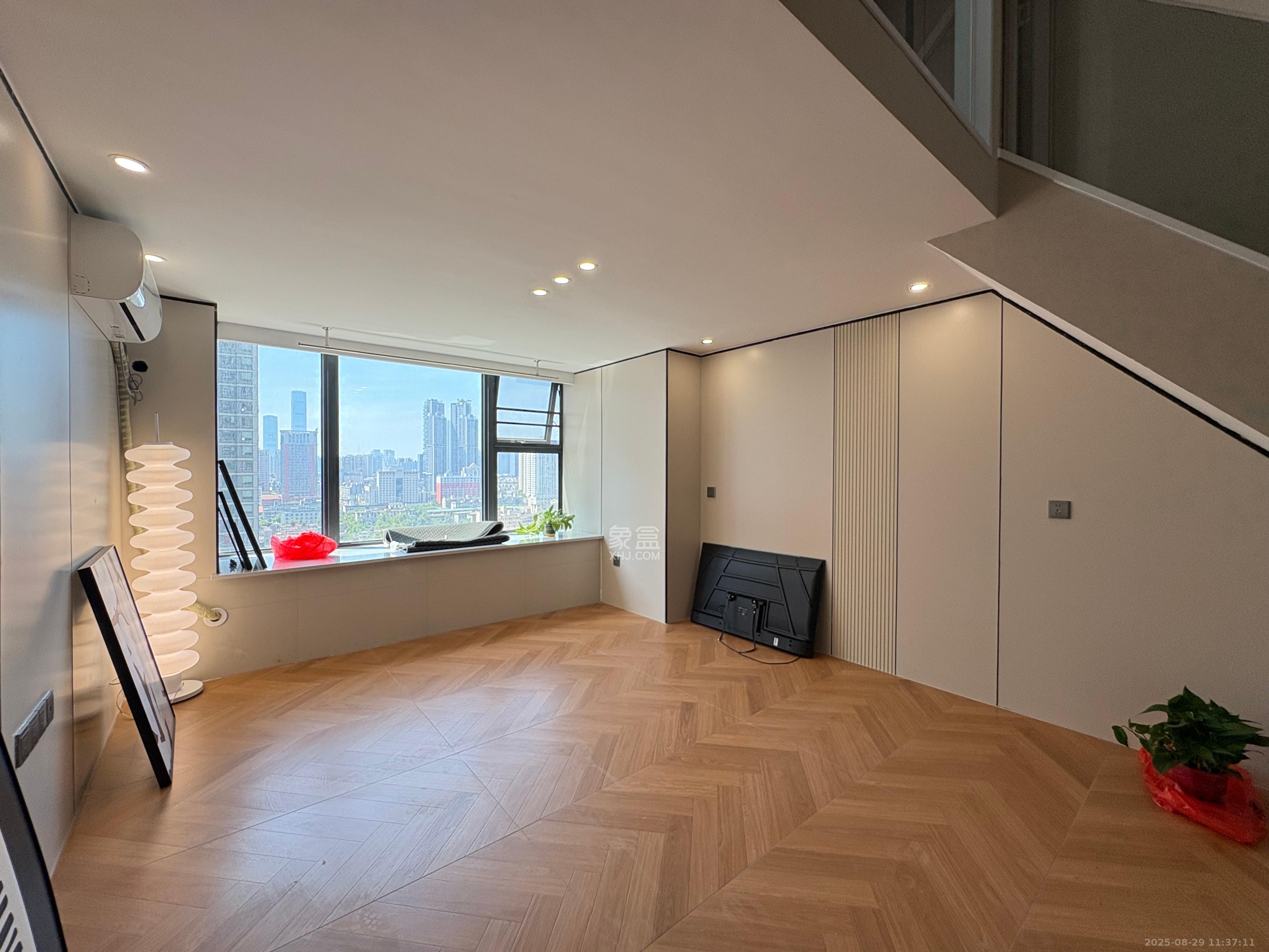 建发养云  1室0厅0卫   2600.00元/月室内图