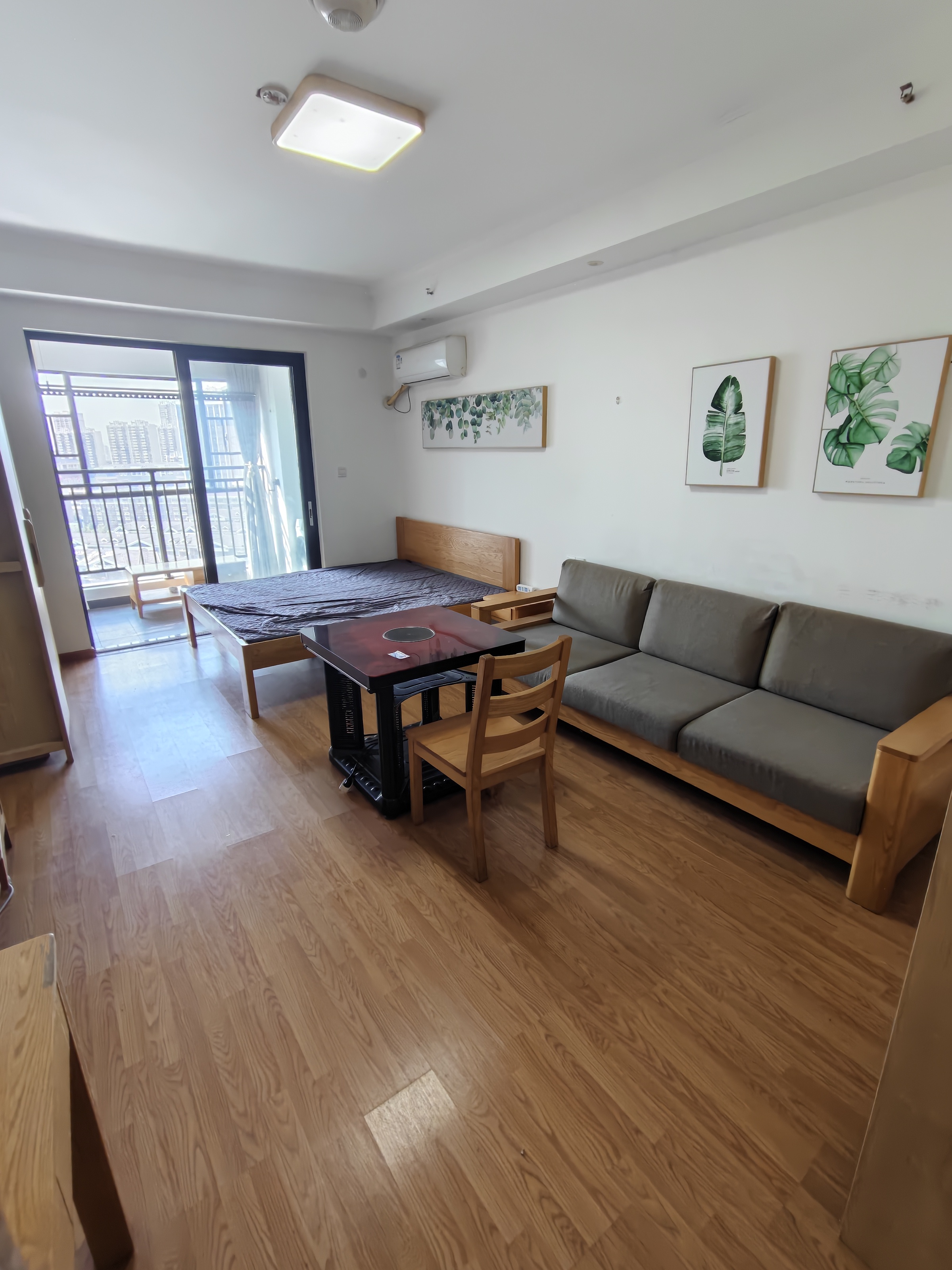 五江碧桂园城市广场 1室1厅1卫 1300.0元/月 五江碧桂园城市广场 1室1厅1卫 1300.0元/月室内图