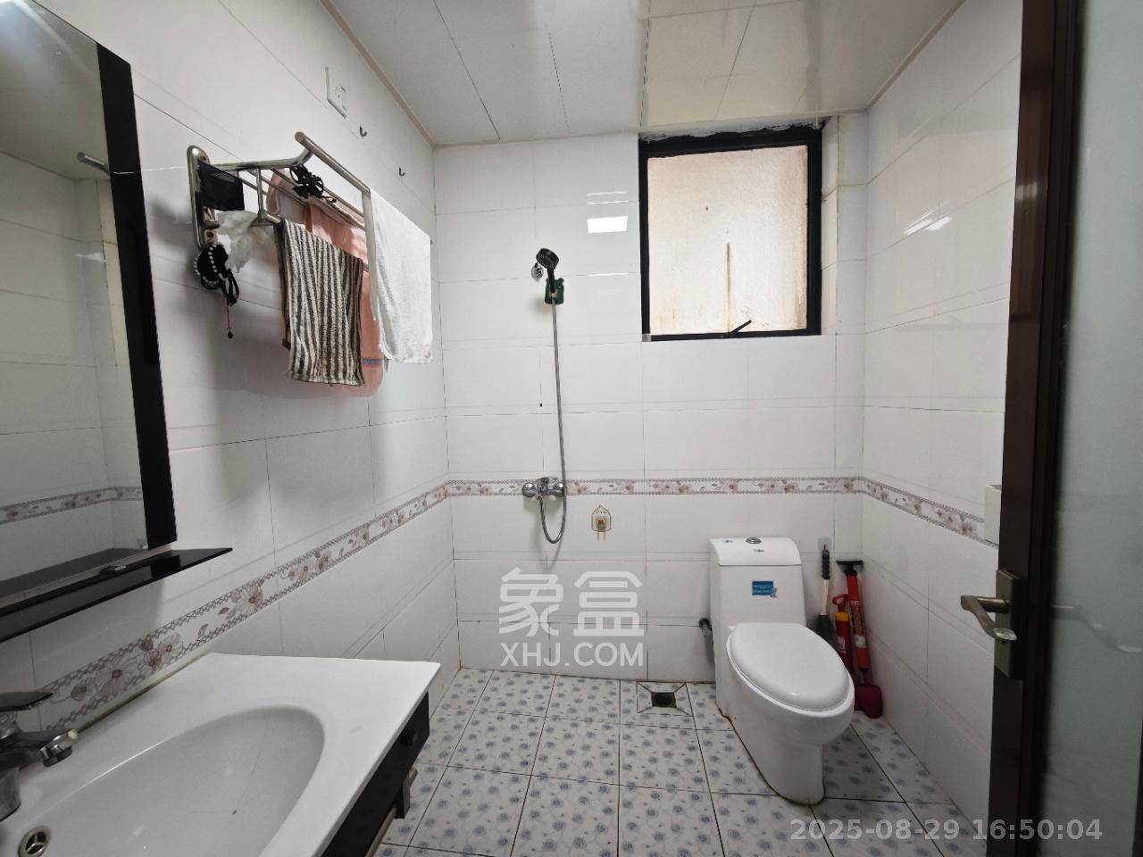 湘江世纪城悦江苑  3室2厅1卫    2600.0元/月室内图