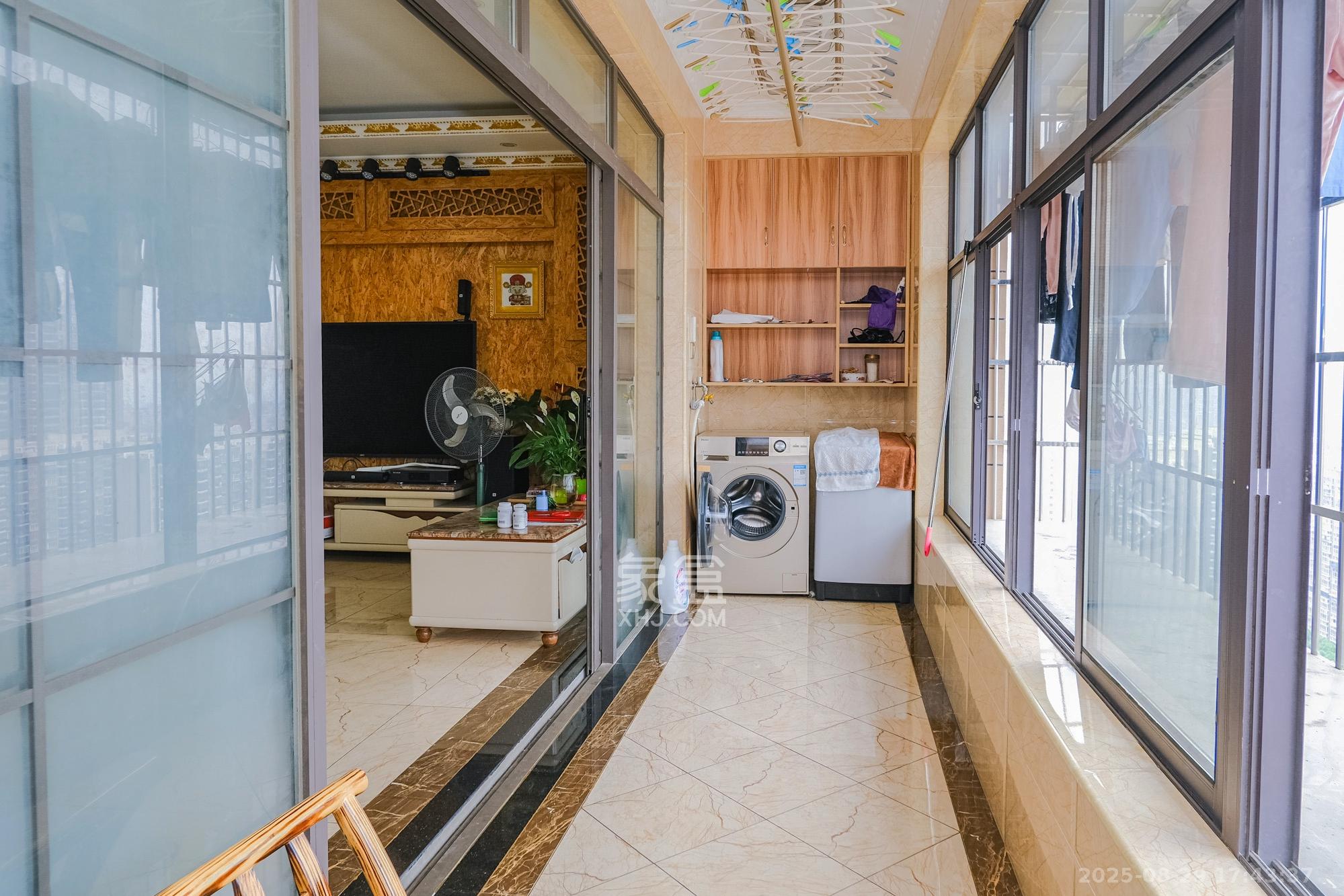 好望谷 4室2厅2卫 103.8万 好望谷 4室2厅2卫 103.8万阳台