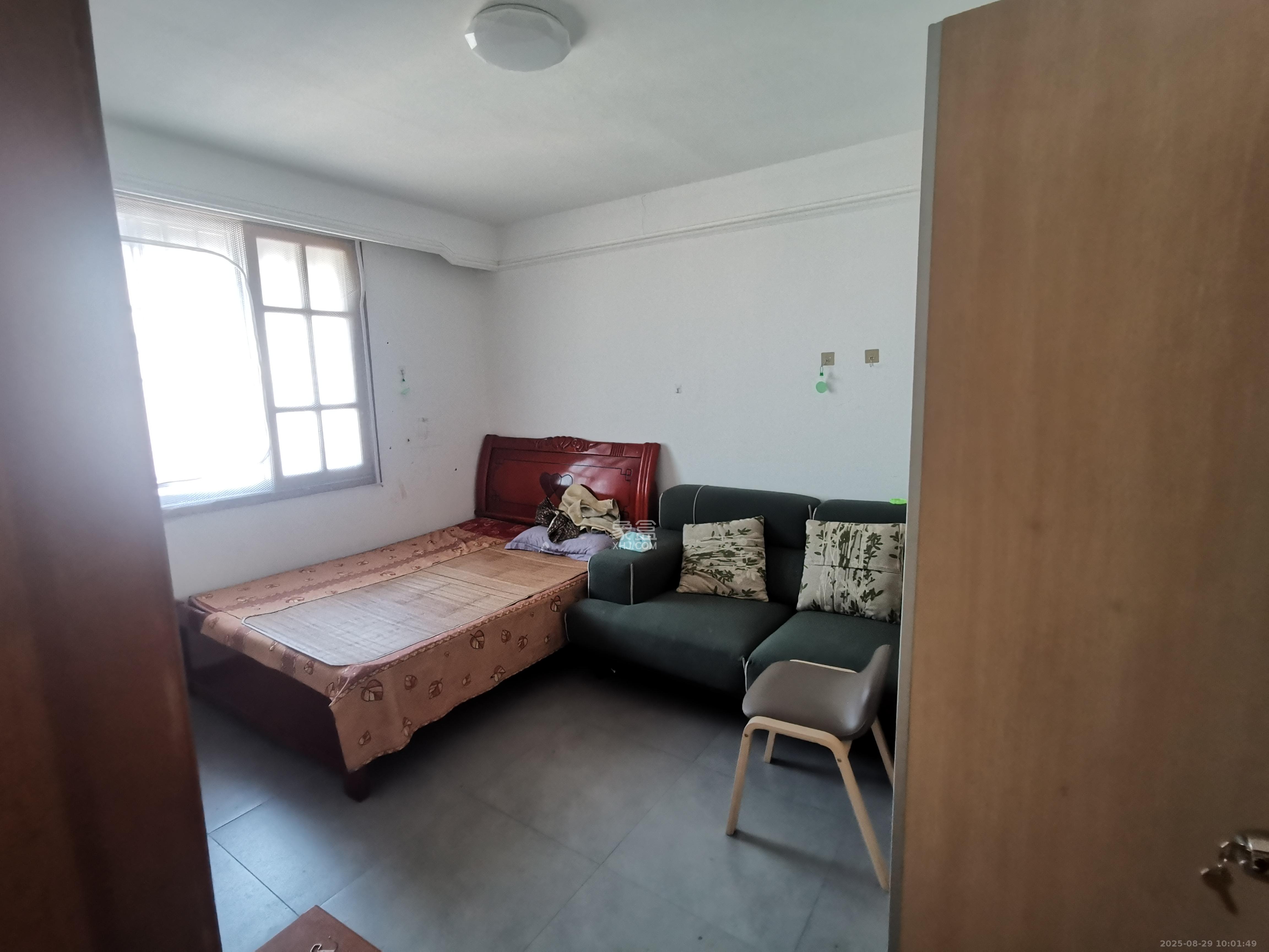 城市花园  5室1厅3卫    4000.0元/月 城市花园  5室1厅3卫    4000.0元/月室内图