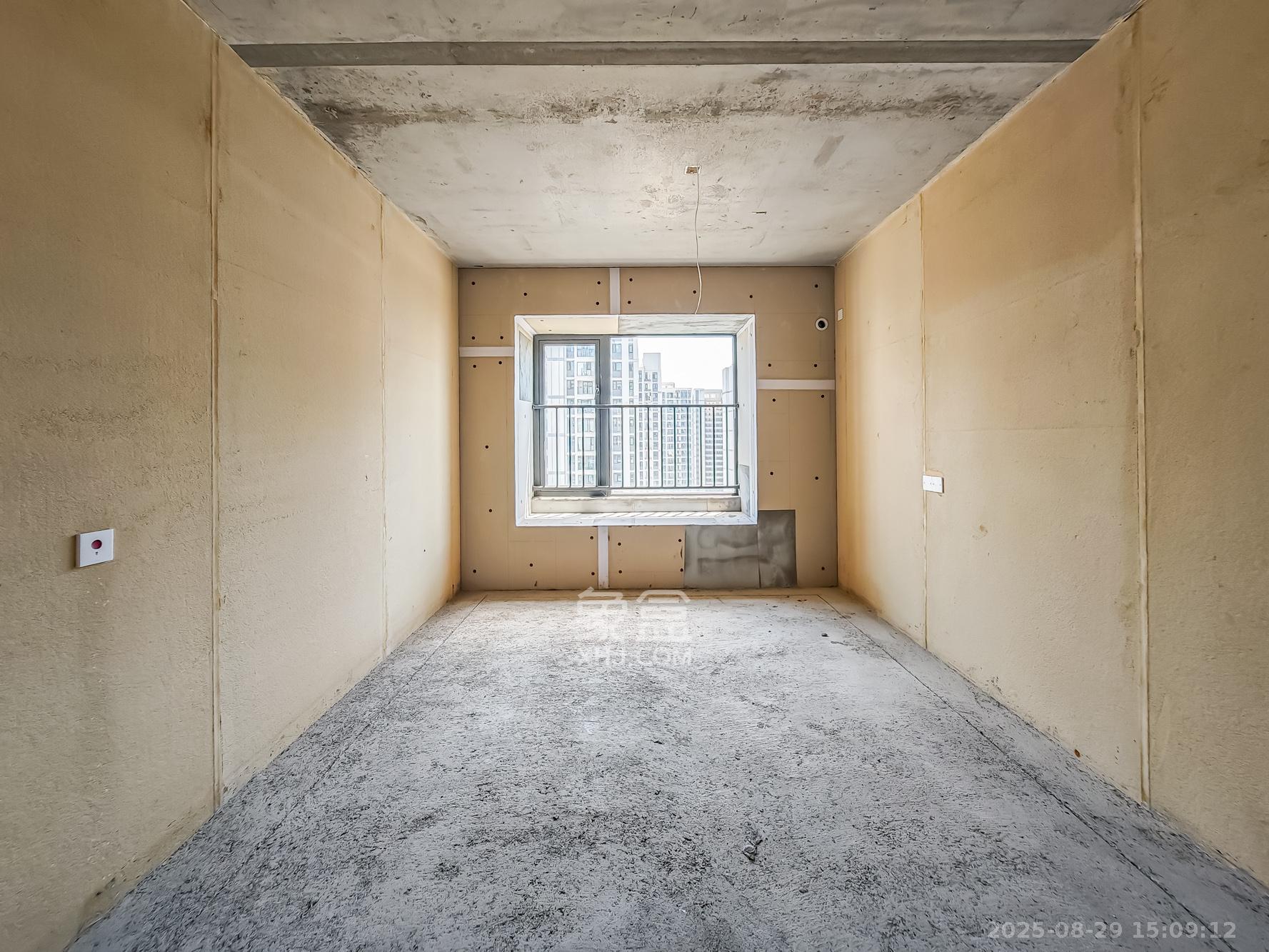 长沙北中心保利时代C区  3室2厅2卫    95.0万 长沙北中心保利时代C区  3室2厅2卫    95.0万卧室