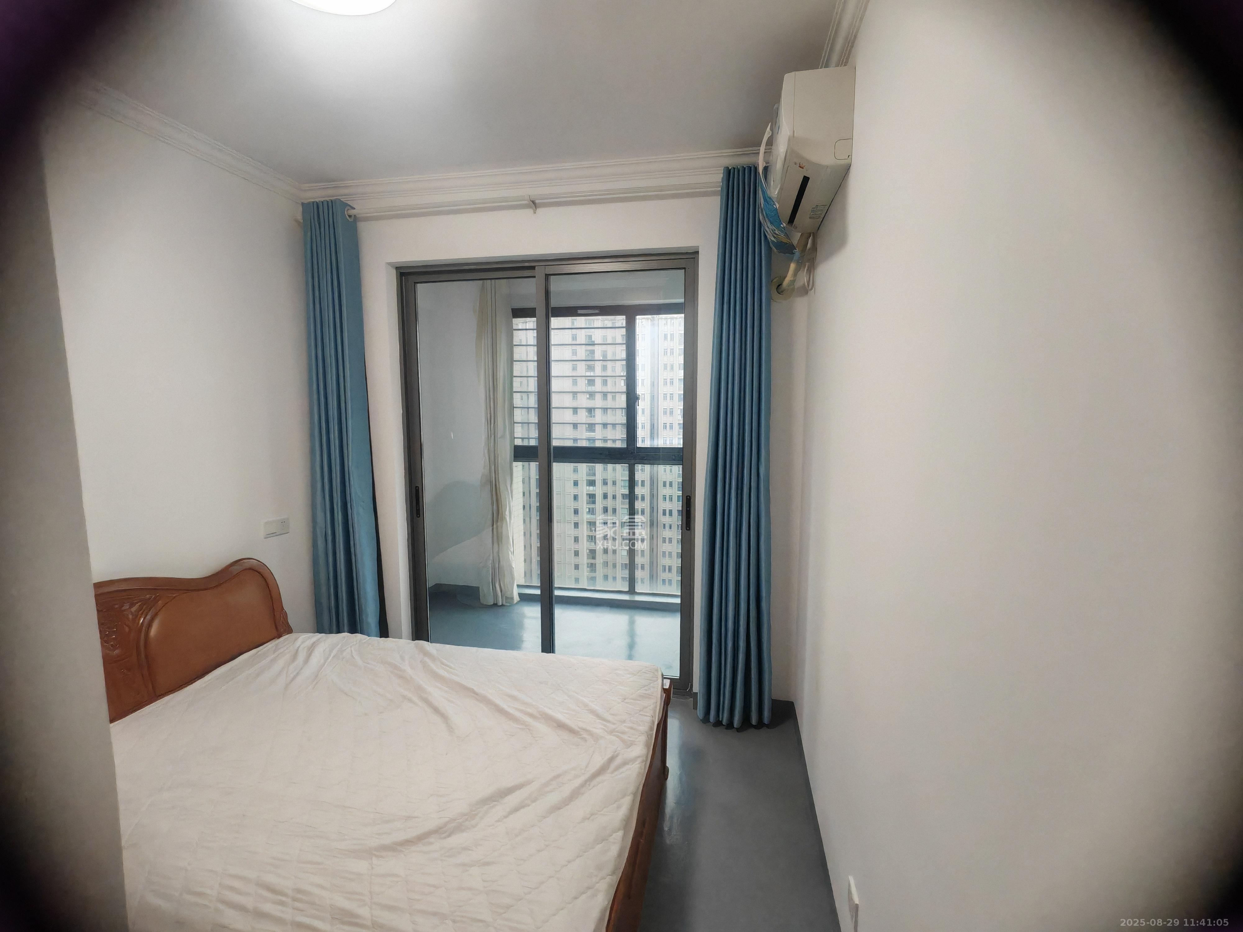 八方小区B区  3室2厅1卫    3800.0元/月 八方小区B区  3室2厅1卫    3800.0元/月