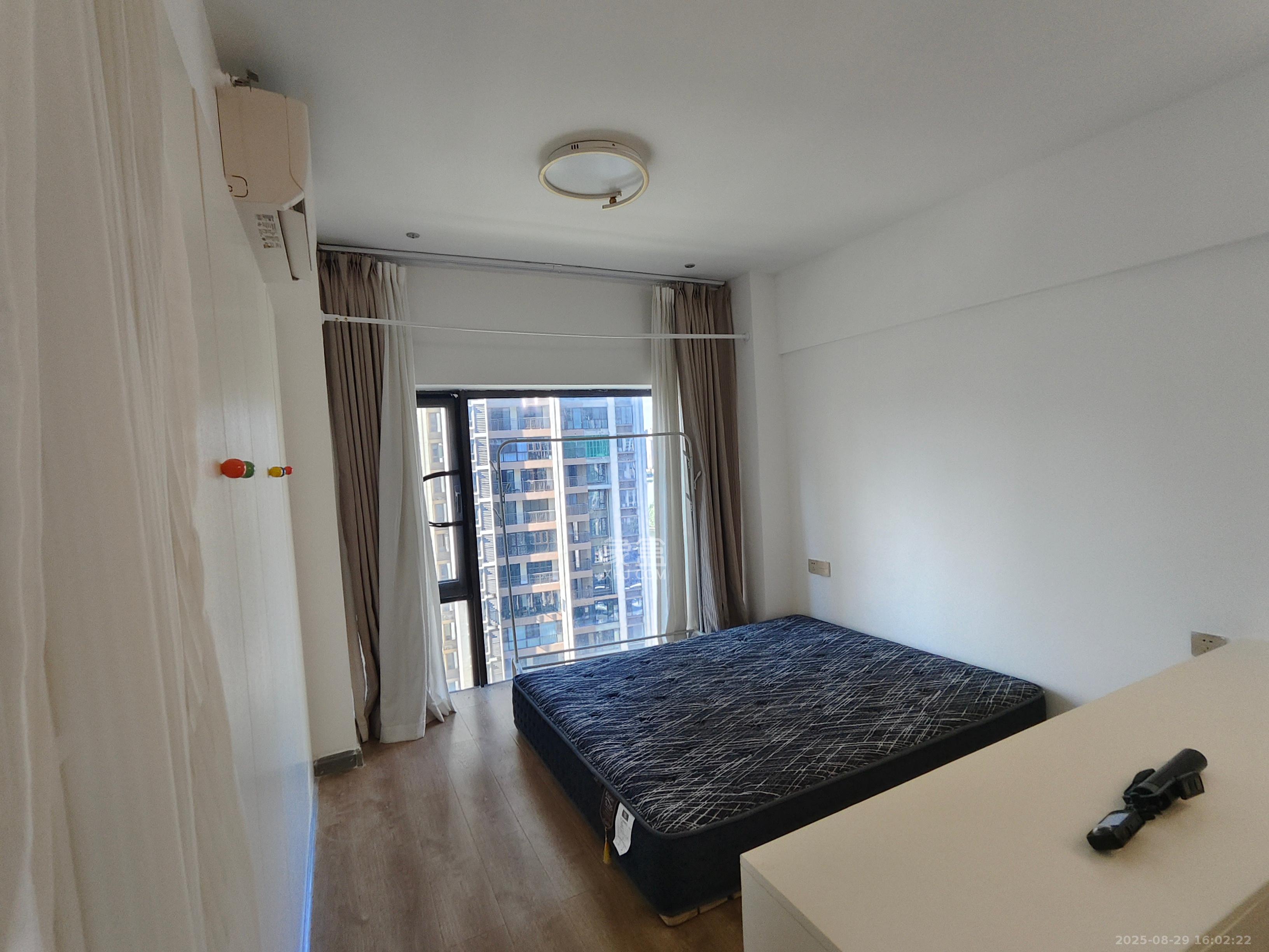 佳兆业云顶梅溪湖(佳兆业梅溪荟) 1室1厅1卫 1600.0元/月 佳兆业云顶梅溪湖(佳兆业梅溪荟) 1室1厅1卫 1600.0元/月室内图