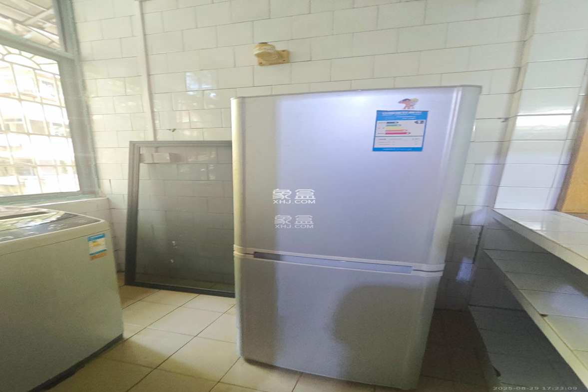 东广济桥社区 2室1厅1卫 1600.0元/月 东广济桥社区 2室1厅1卫 1600.0元/月室内图