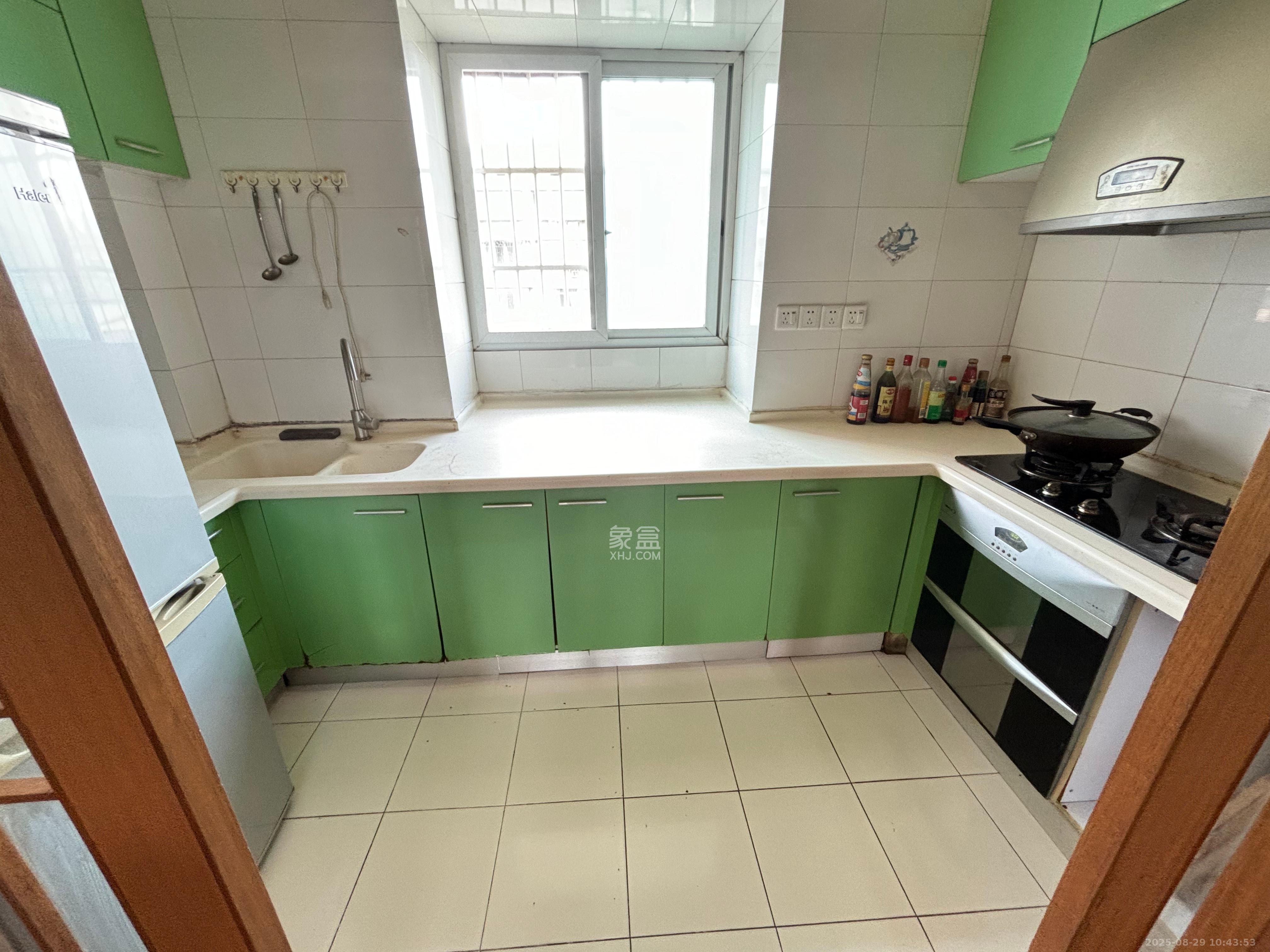 朝阳一、二村 3室1厅1卫 2100.0元/月 朝阳一、二村 3室1厅1卫 2100.0元/月室内图