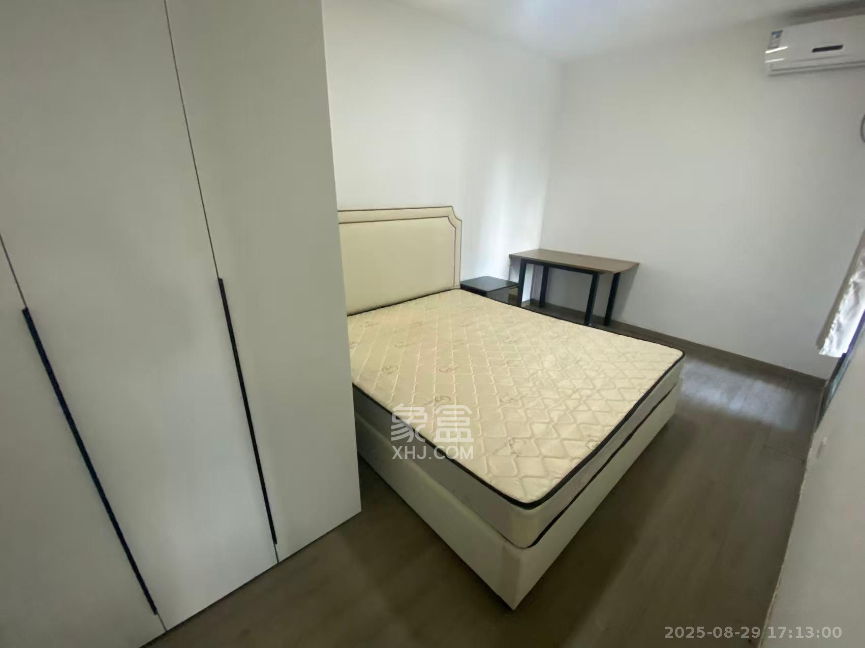 德奥悦东方  3室2厅2卫   3100.00元/月室内图