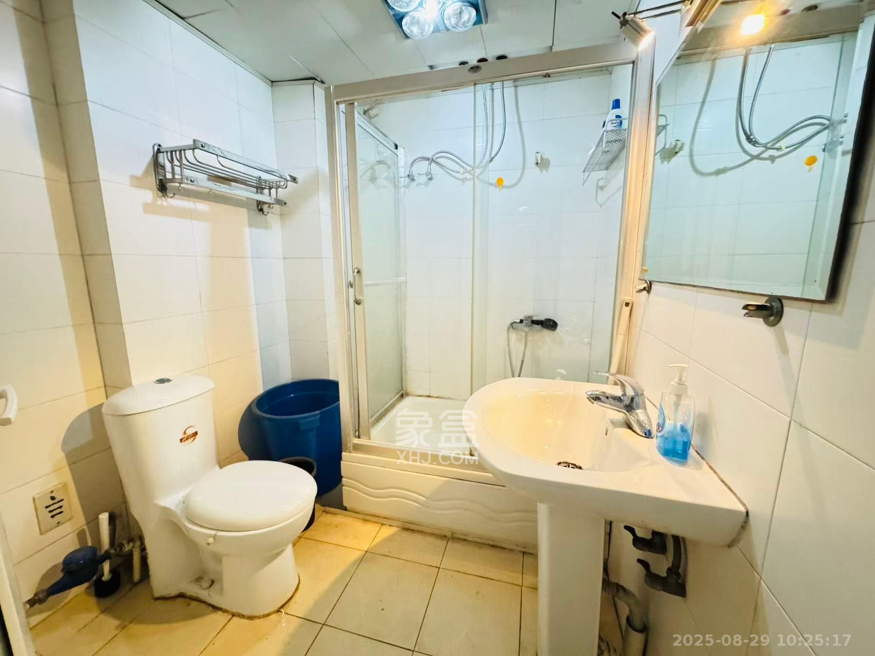 永宏佳园  1室1厅1卫   2800.00元/月室内图