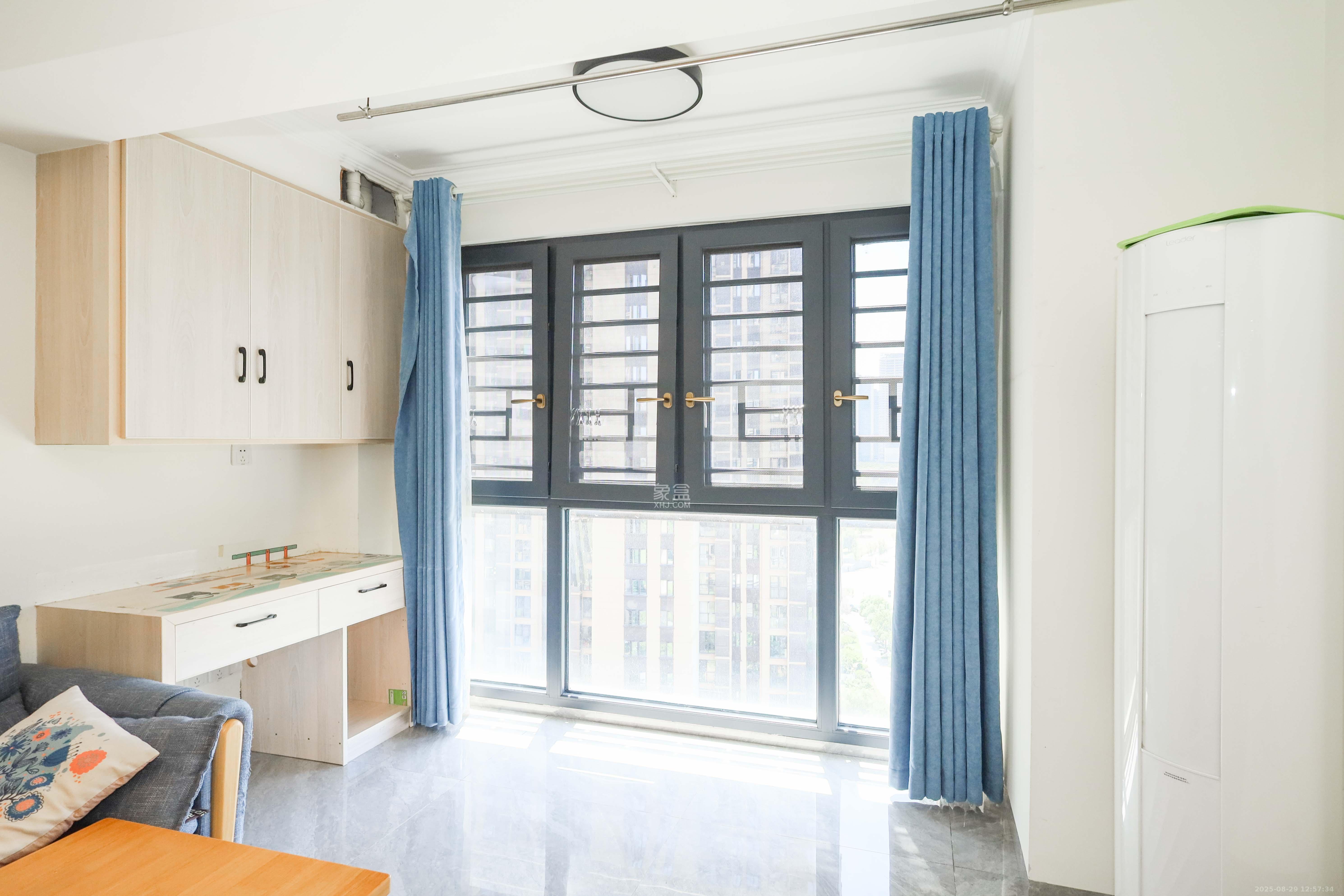 梅溪鑫苑名家  2室1厅1卫    75.0万 梅溪鑫苑名家  2室1厅1卫    75.0万阳台