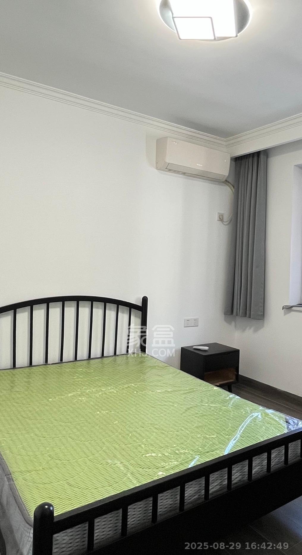 金泰小区  4室2厅3卫    4000.0元/月 金泰小区  4室2厅3卫    4000.0元/月室内图