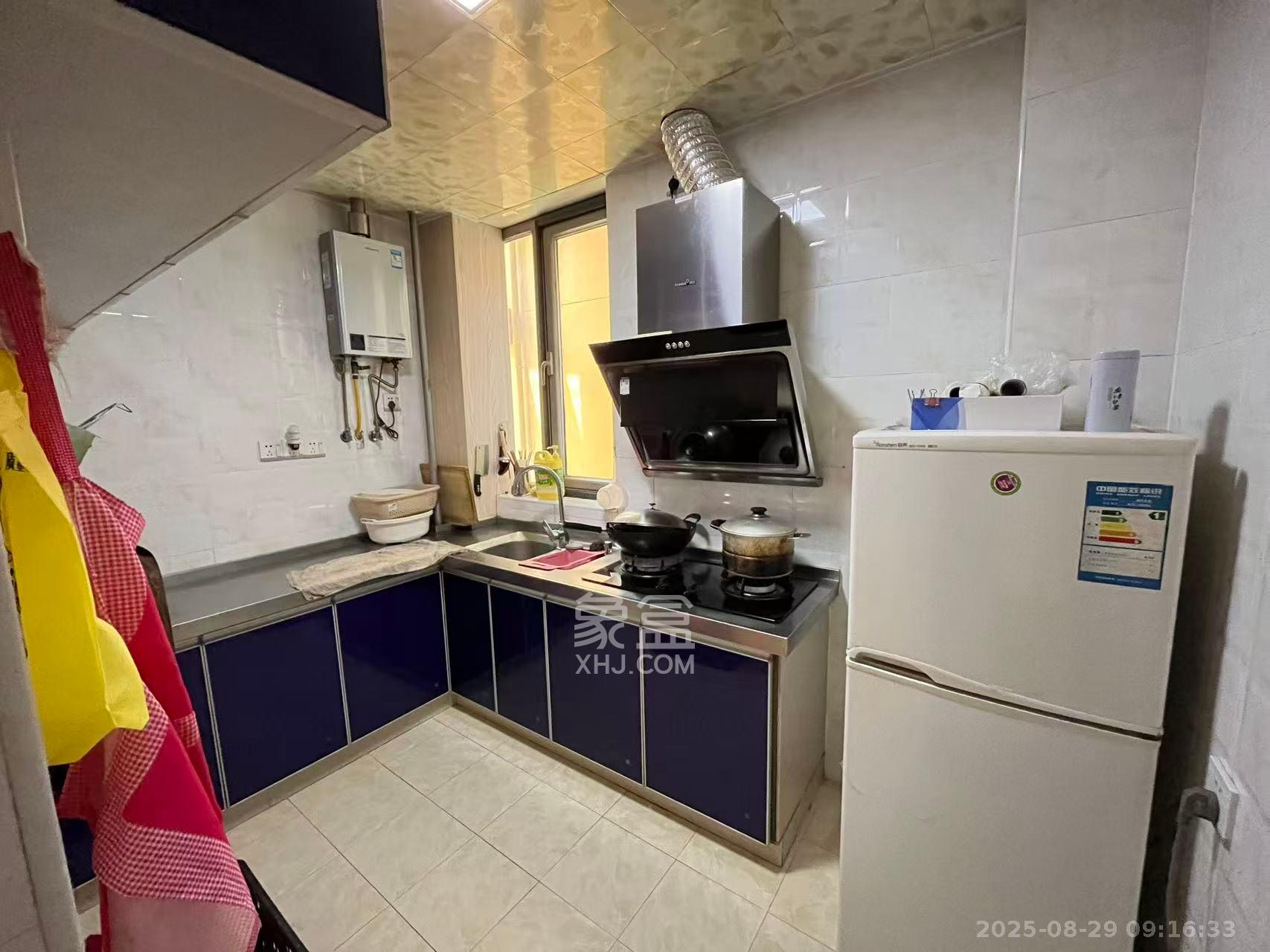 怡海星城 3室2厅1卫 1800.0元/月 怡海星城 3室2厅1卫 1800.0元/月室内图