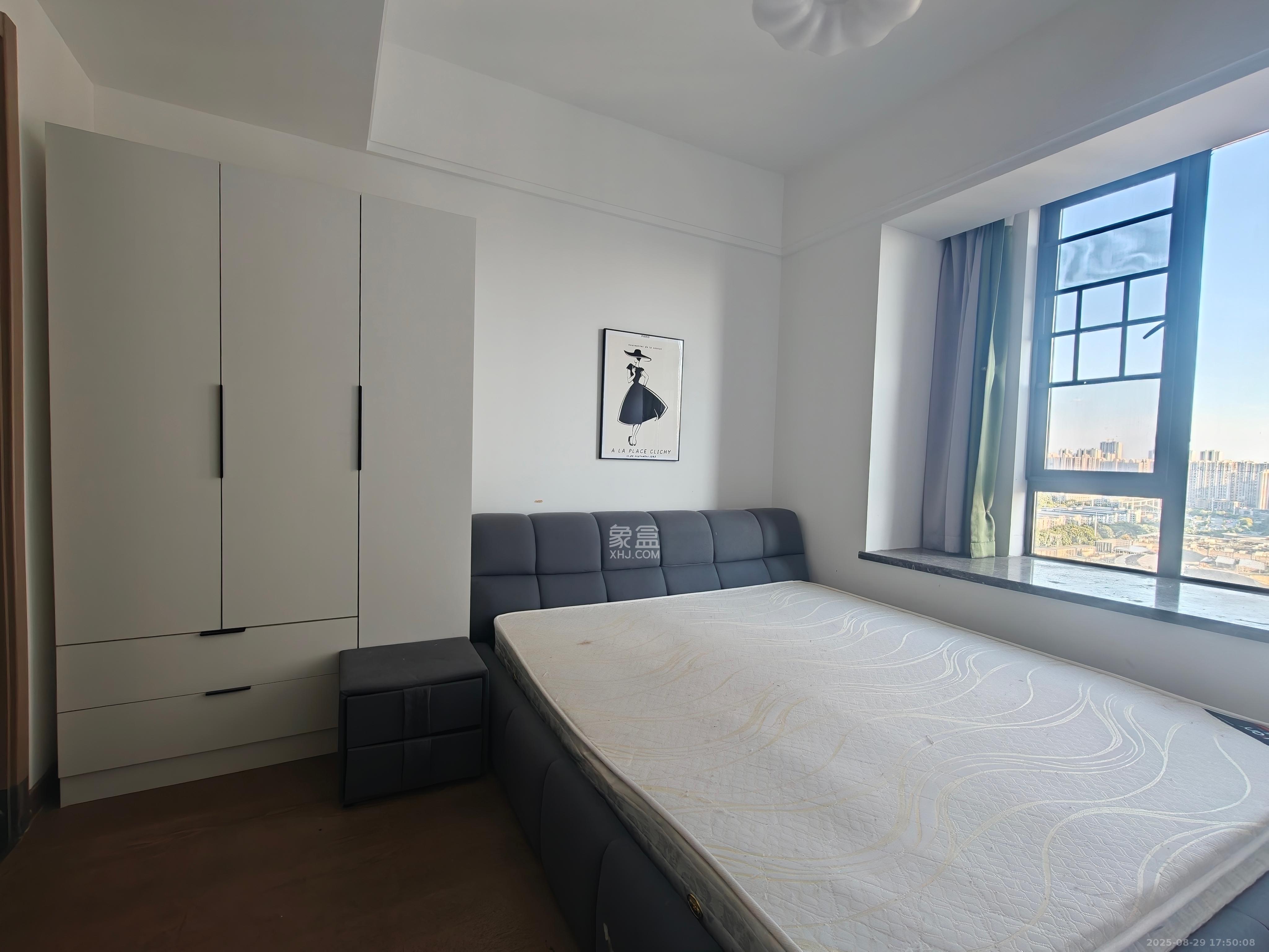 梅溪枫林  3室1厅2卫   3200.00元/月室内图