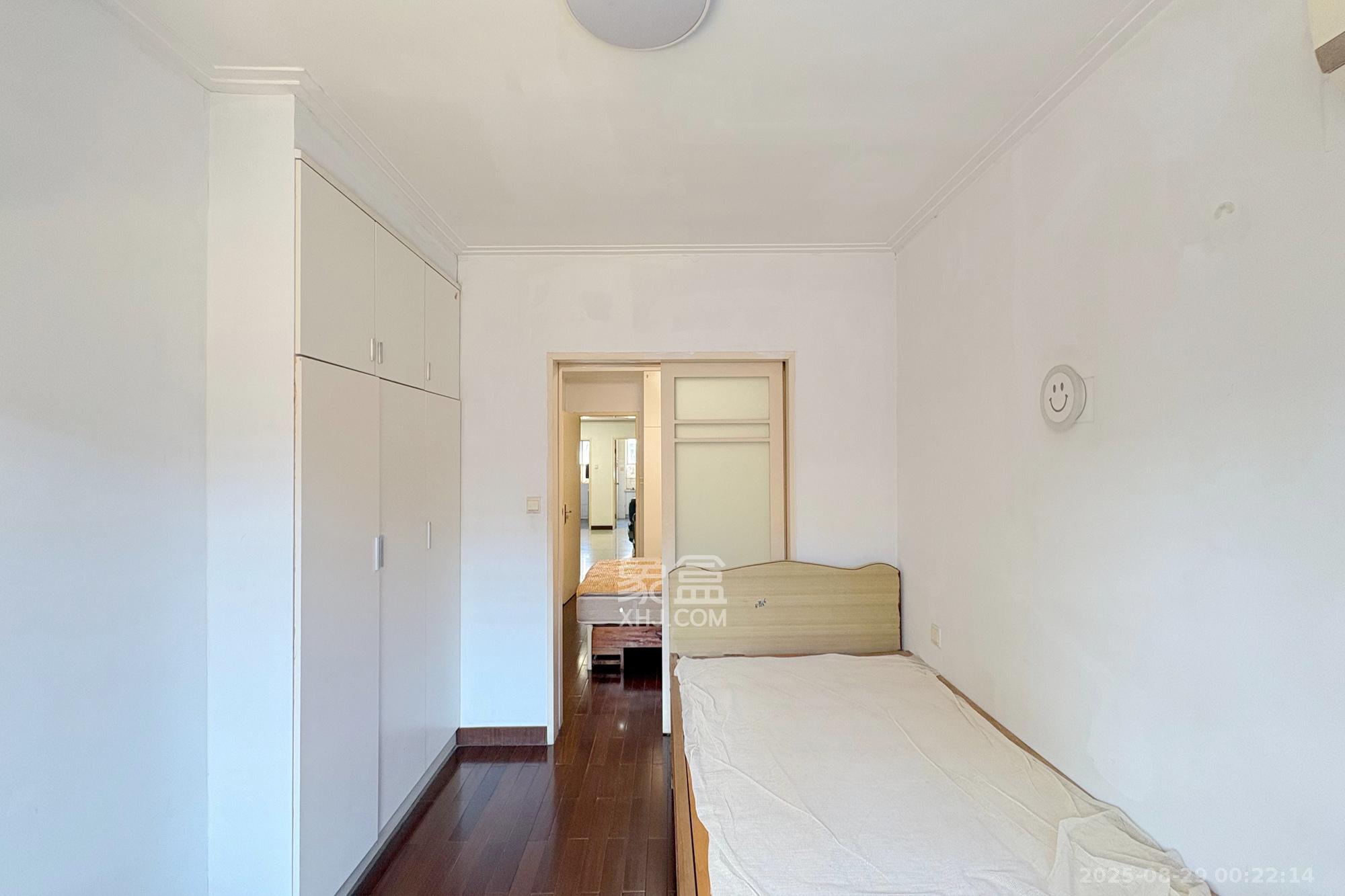 湖南省农业厅  3室2厅2卫    135.0万卧室