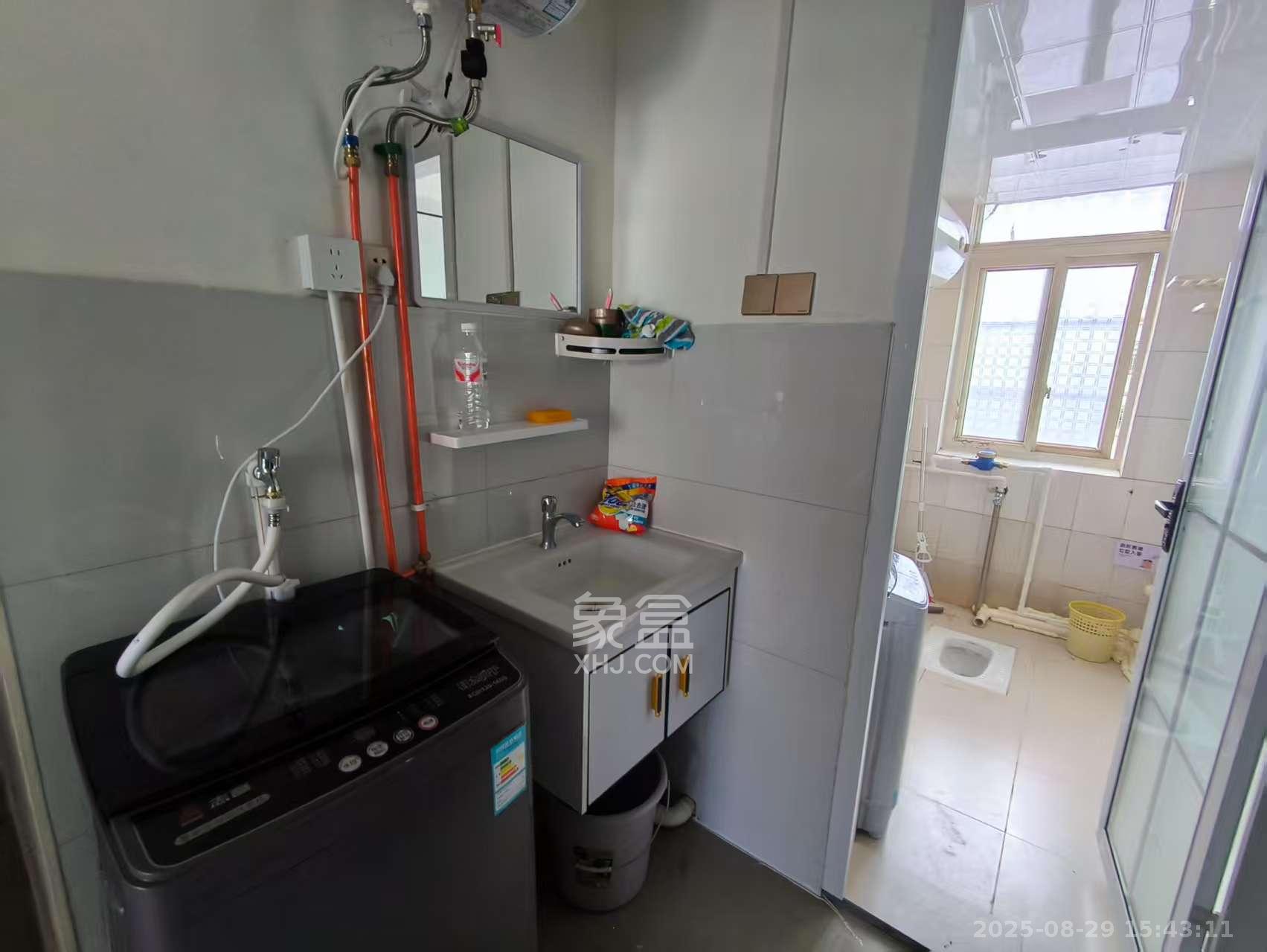 高桥社区高福星小区  1室0厅1卫    800.0元/月 高桥社区高福星小区  1室0厅1卫    800.0元/月室内图