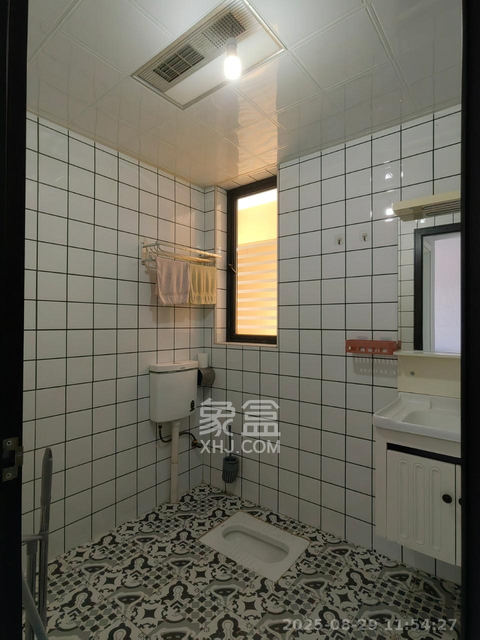 保利城（中航城国际社区、郡原美村）  3室2厅1卫   2000.00元/月室内图