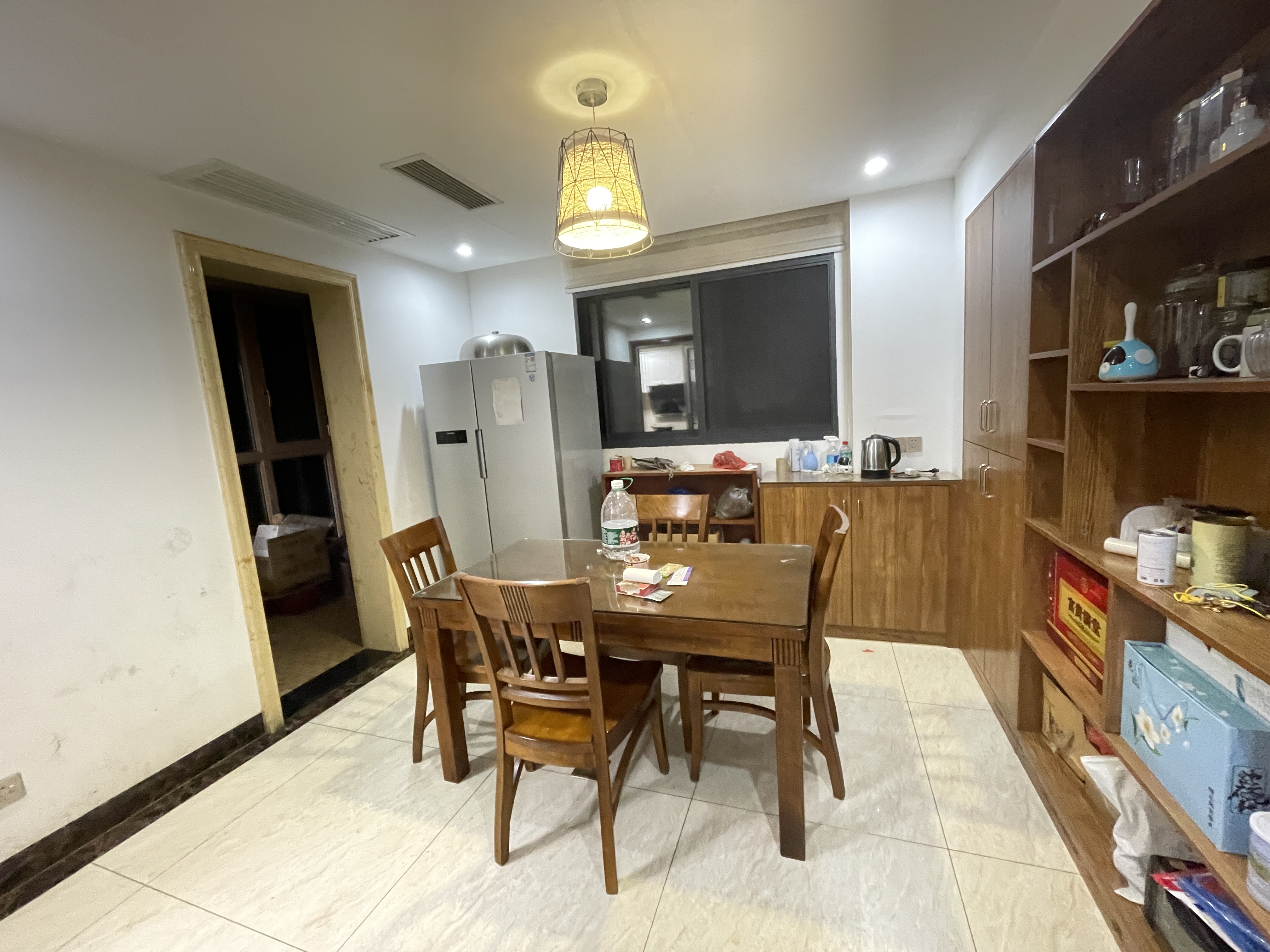 美的城二期  4室2厅2卫    110.0万室内图