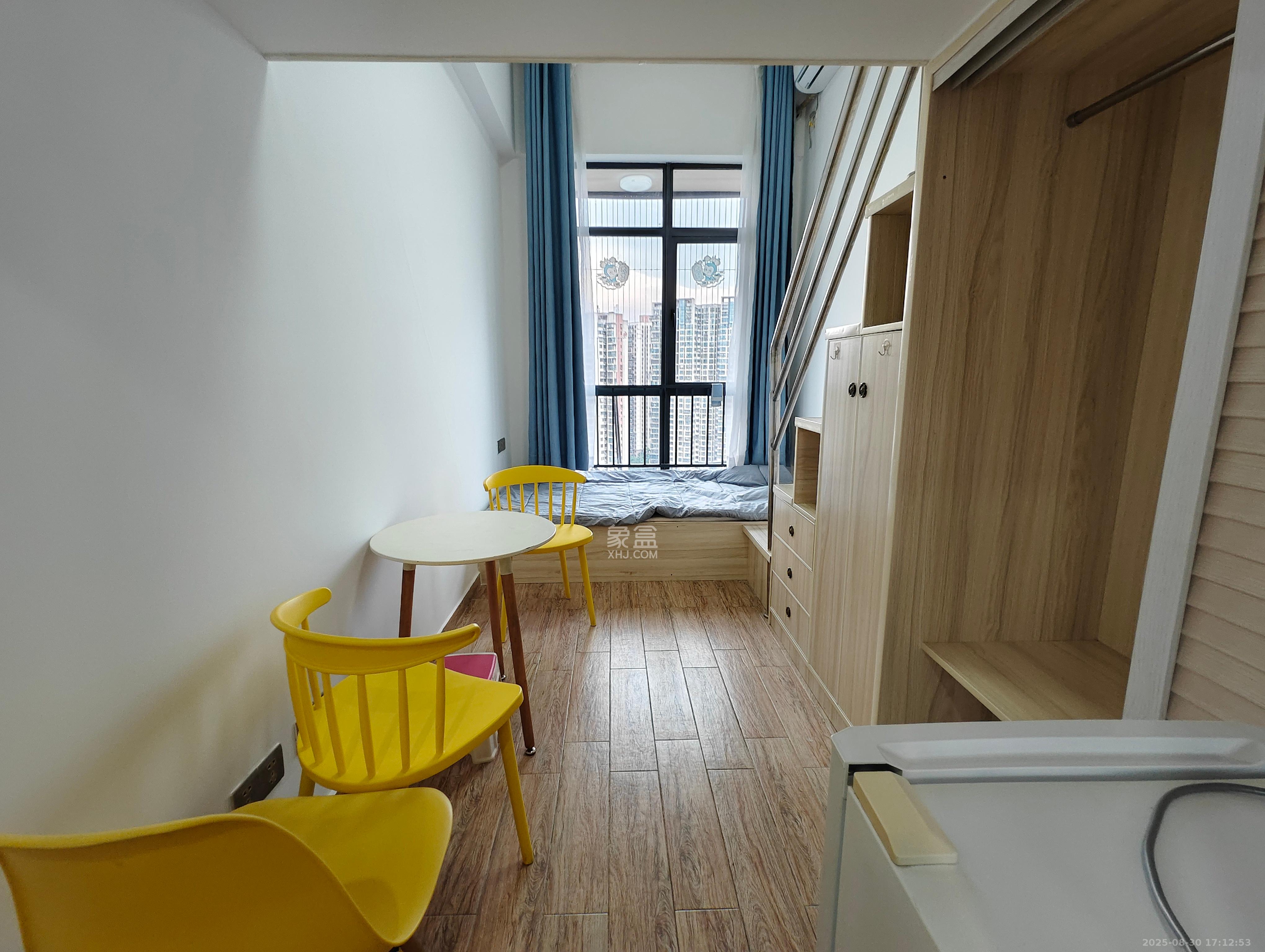 叠彩兰亭 2室1厅1卫 1100.0元/月 叠彩兰亭 2室1厅1卫 1100.0元/月室内图