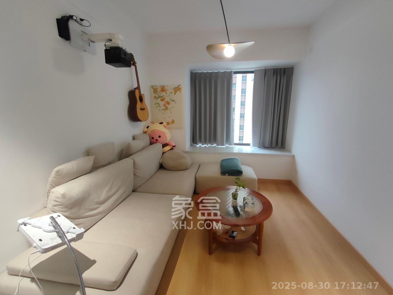 梅溪正荣府  3室2厅2卫   3800.00元/月室内图