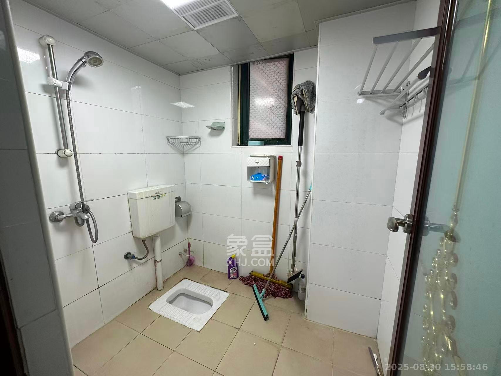 东玺门  2室2厅1卫    2500.0元/月室内图