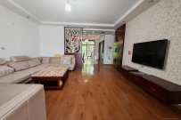 枫华府第  3室2厅2卫    2200.0元/月 枫华府第  3室2厅2卫    2200.0元/月