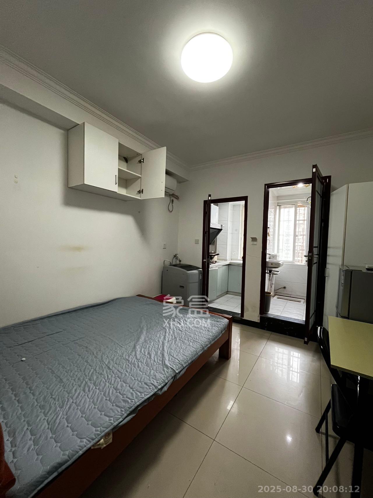 和润园一、二期 1室0厅1卫 1000.0元/月 和润园一、二期 1室0厅1卫 1000.0元/月室内图