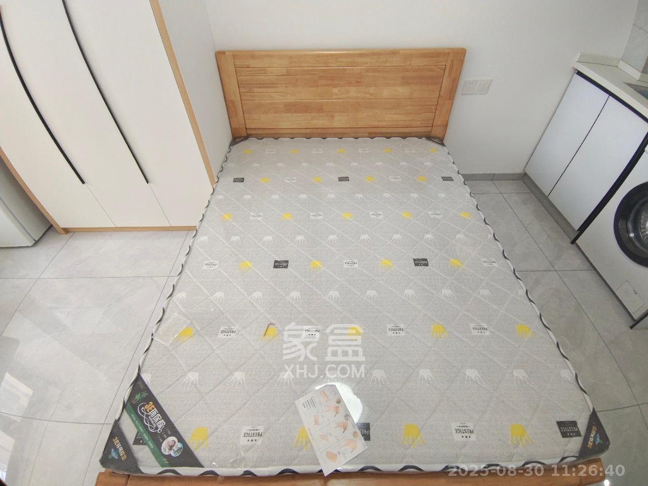 保利海德公园 1室1厅1卫 1600.0元/月 保利海德公园 1室1厅1卫 1600.0元/月室内图