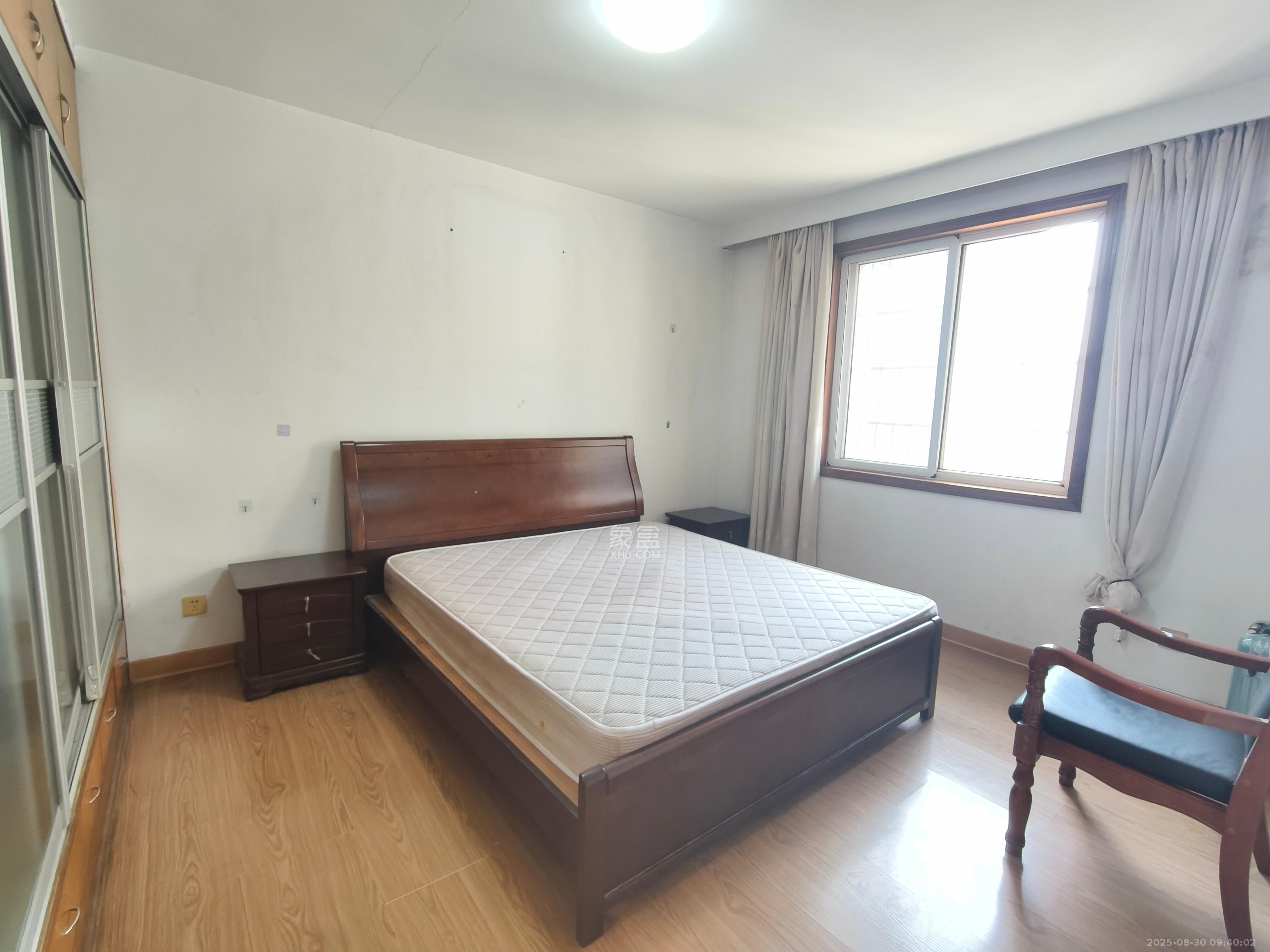 富绿新村  3室2厅1卫   1700.00元/月室内图