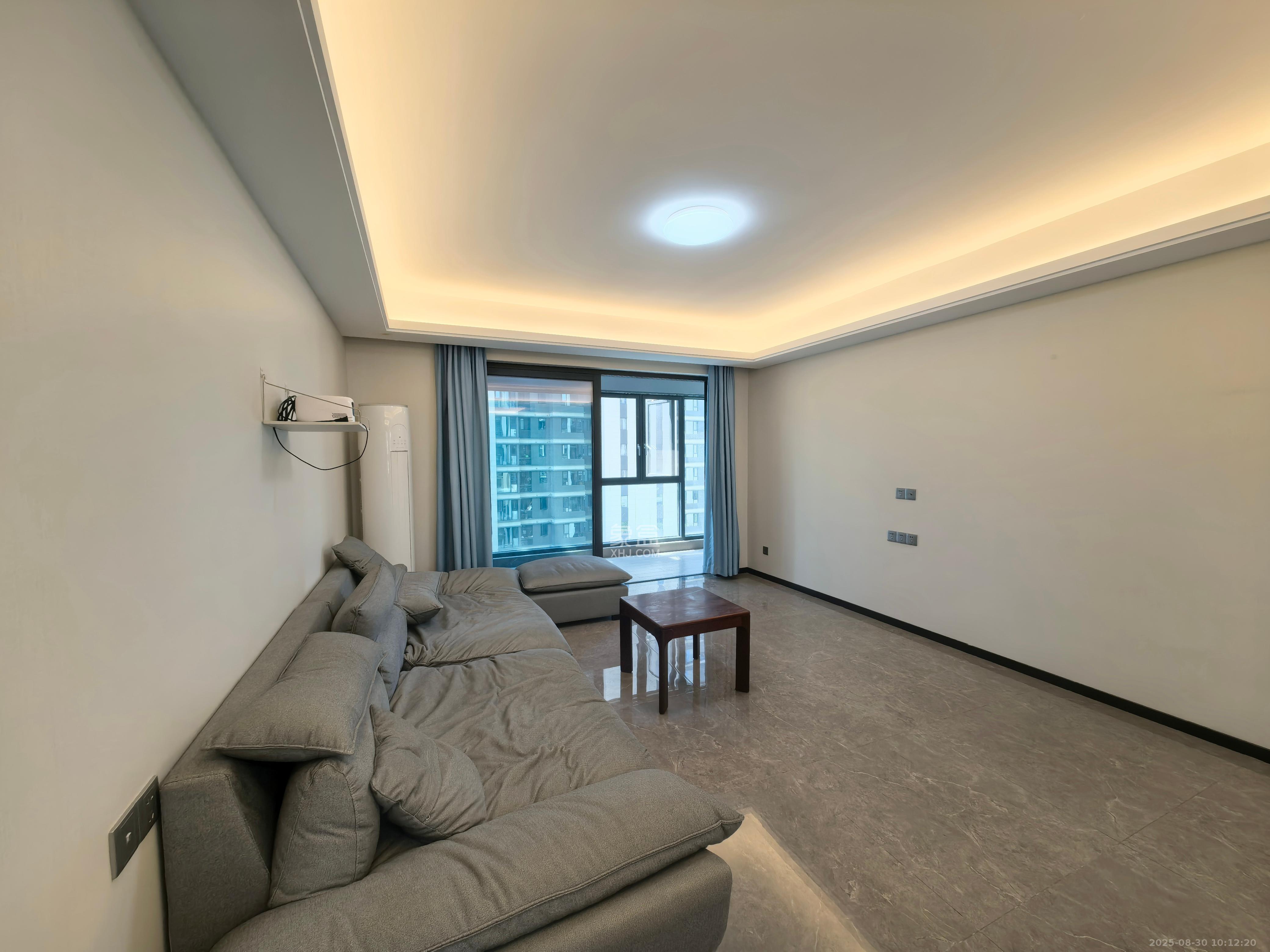 中海阅溪府 4室2厅2卫 3400.0元/月 中海阅溪府 4室2厅2卫 3400.0元/月室内图