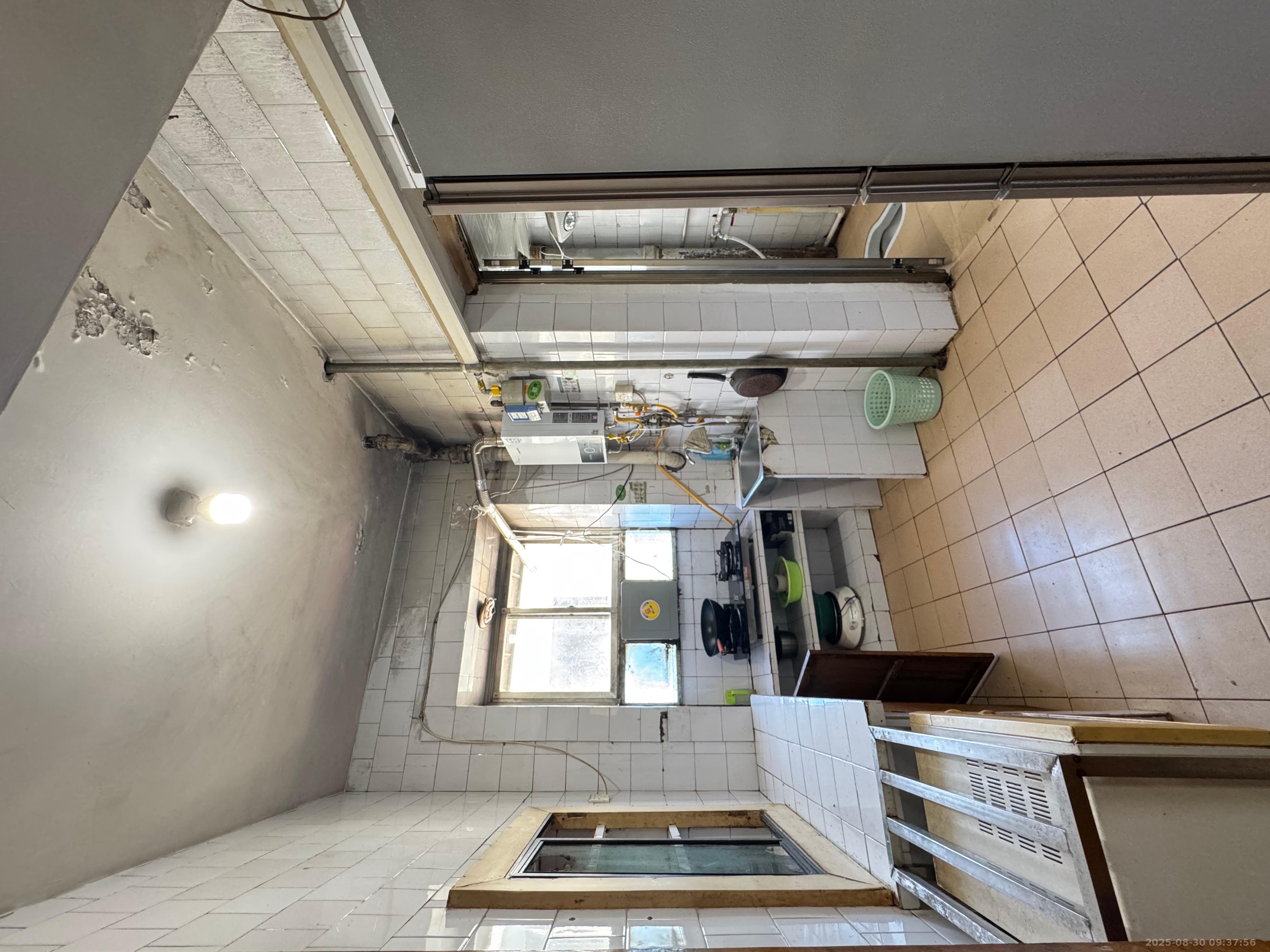 人民中路窑岭湘剧院单位房  2室1厅1卫    2000.0元/月室内图