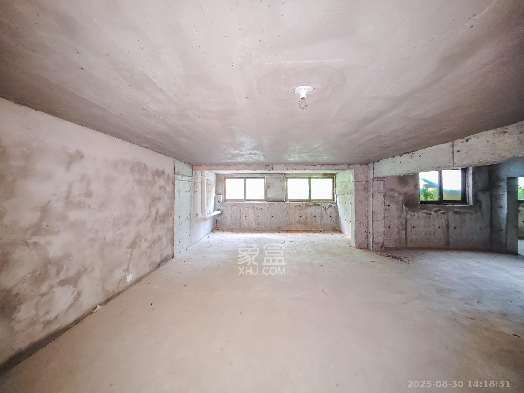 幸福考拉  4室2厅2卫    205.0万 幸福考拉  4室2厅2卫    205.0万其他