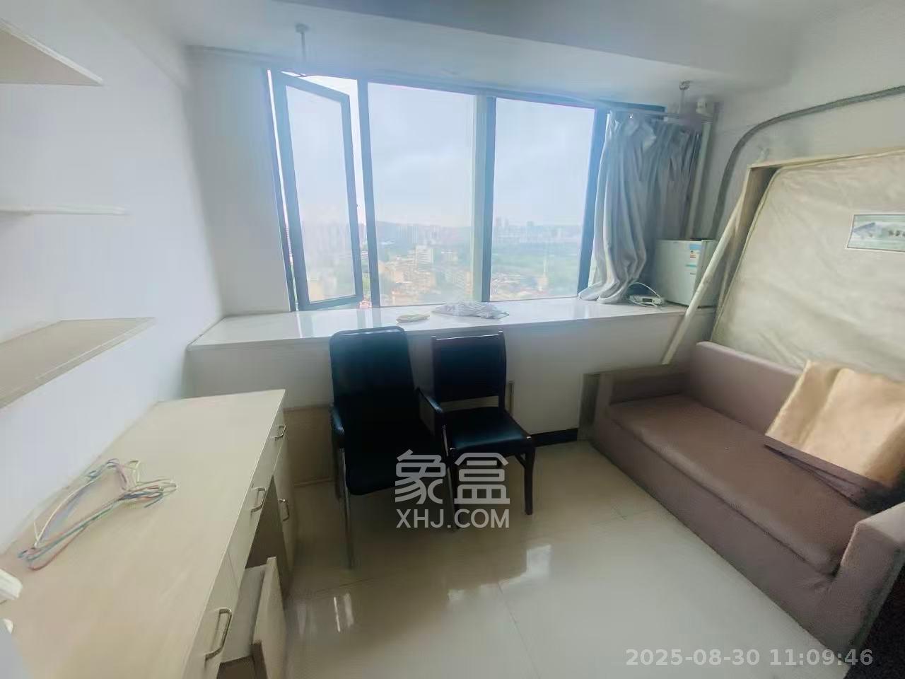 观园国际公寓  1室1厅1卫    1600.0元/月 观园国际公寓  1室1厅1卫    1600.0元/月室内图