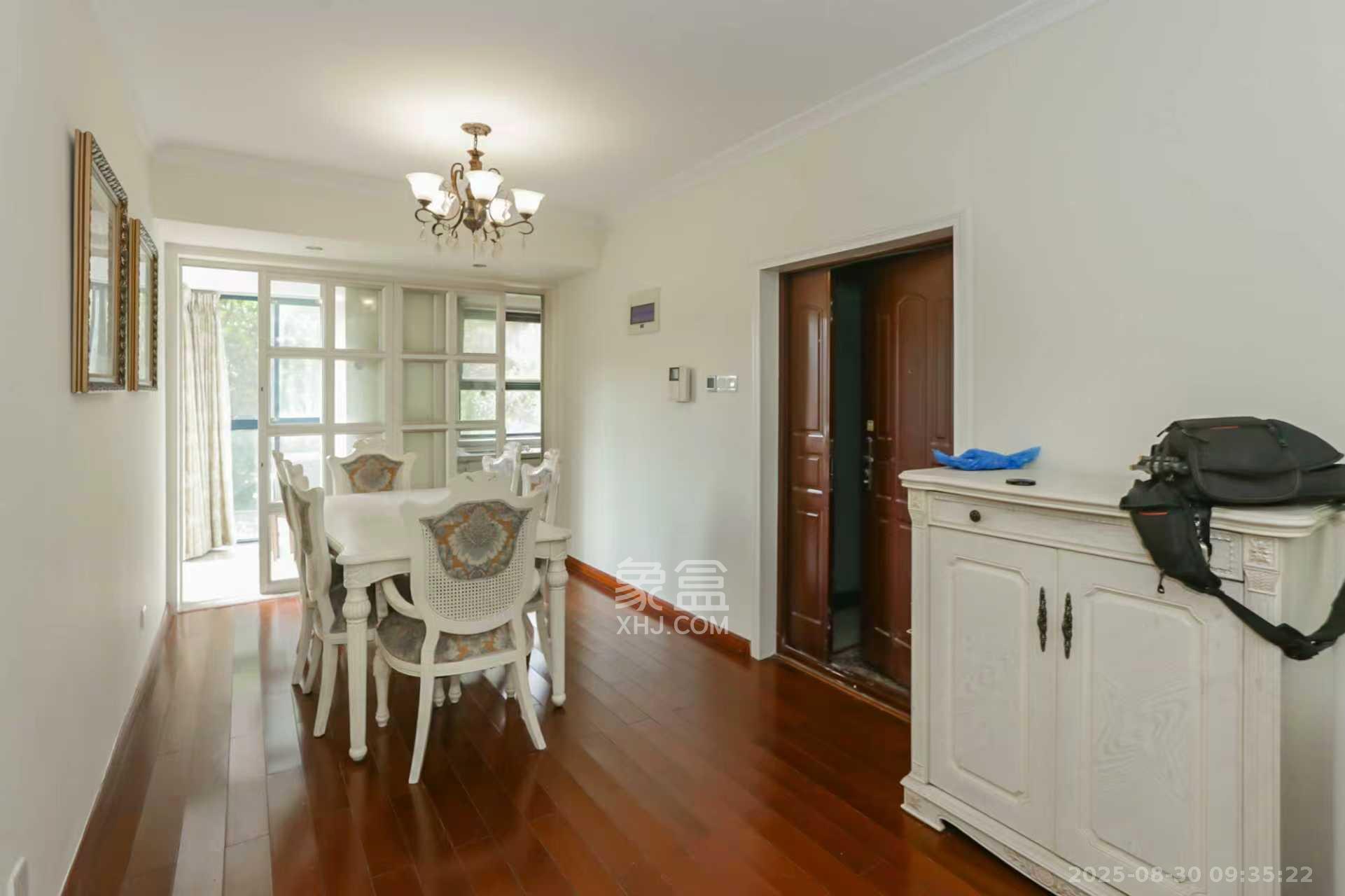 北京御园一二期(国泰嘉园) 4室2厅2卫 4600.0元/月 北京御园一二期(国泰嘉园) 4室2厅2卫 4600.0元/月室内图