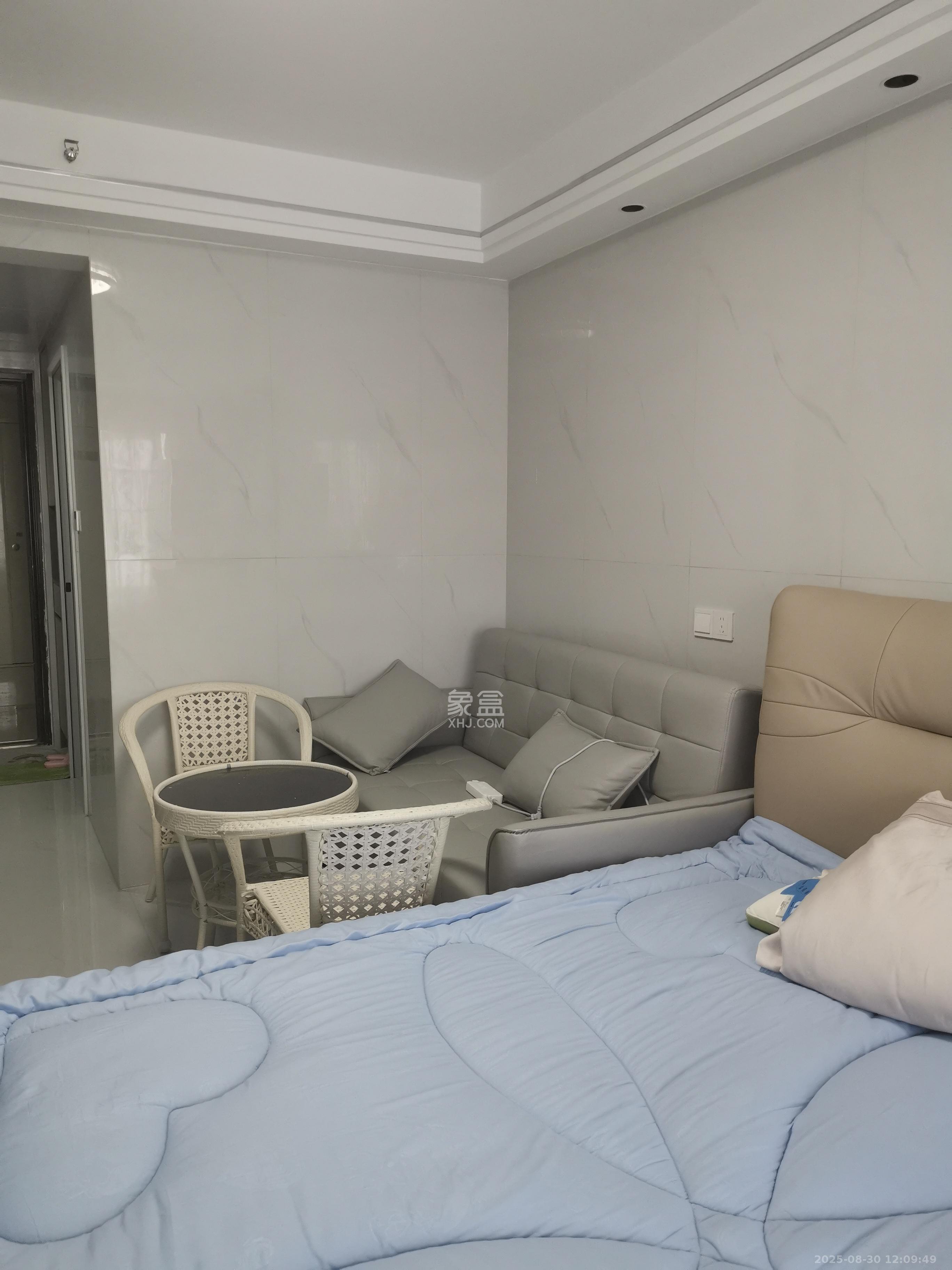 中海珑悦府  1室0厅0卫    1400.0元/月 中海珑悦府  1室0厅0卫    1400.0元/月室内图