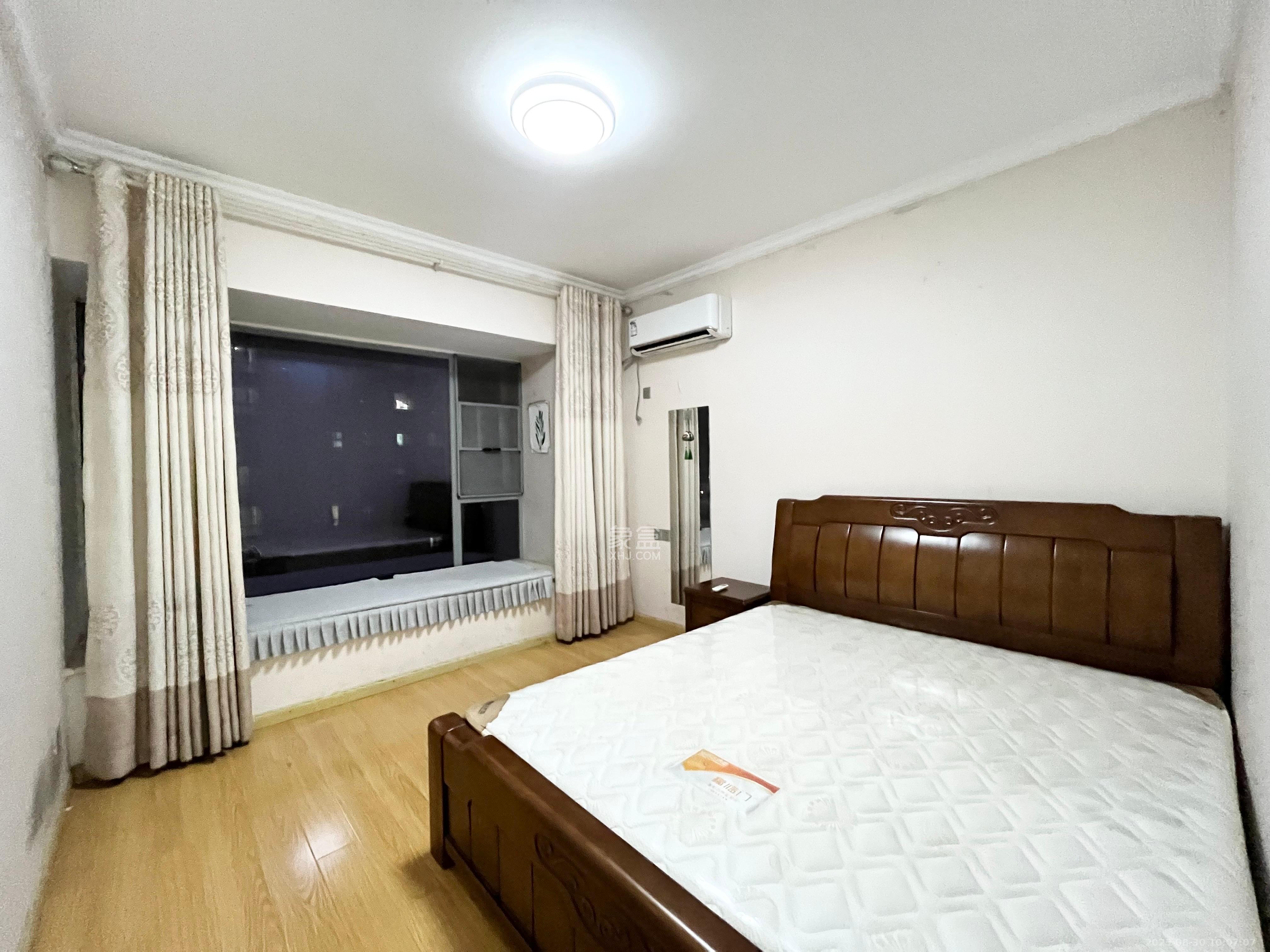 潇湘奥林匹克花园  3室2厅1卫   2100.00元/月室内图