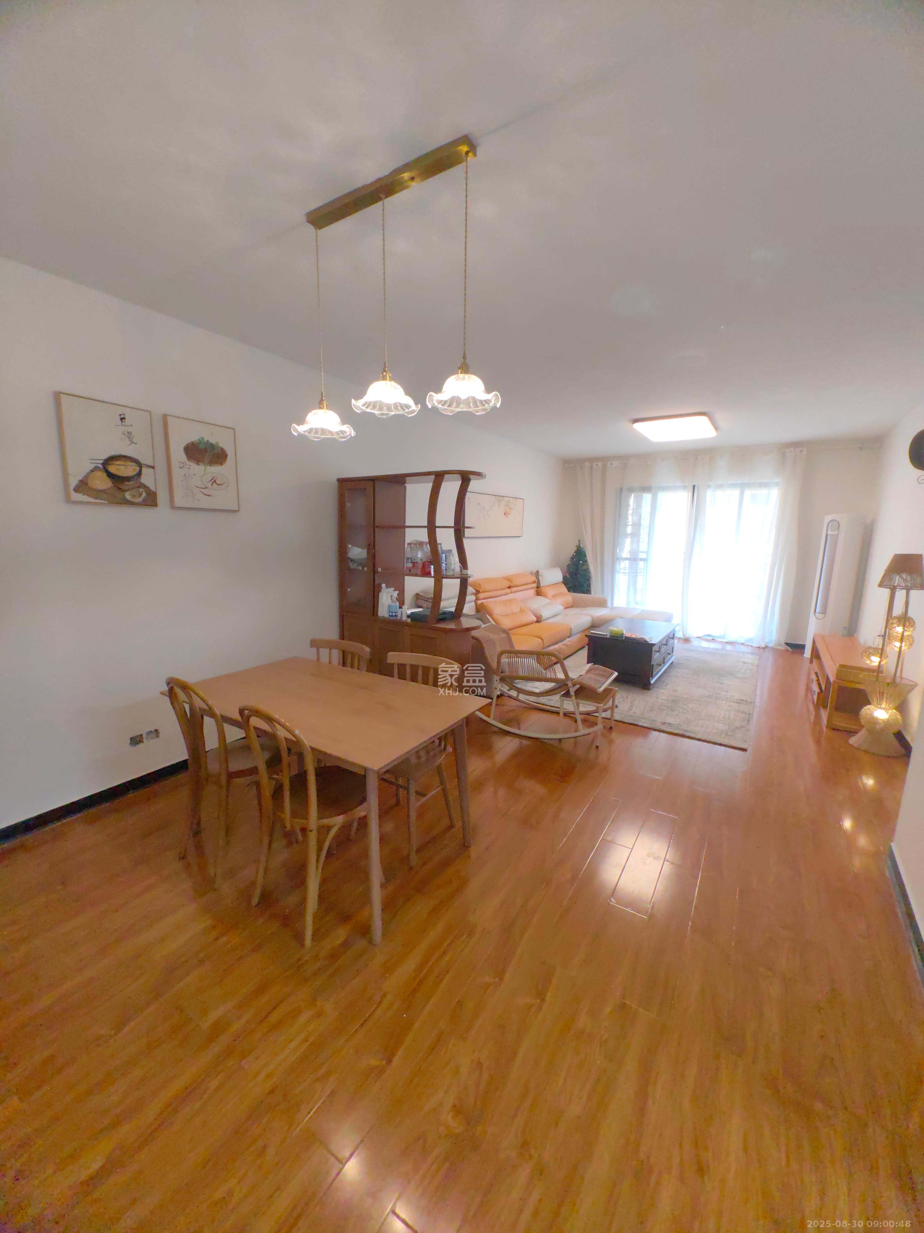 中建芙蓉嘉苑  3室2厅2卫    2700.0元/月室内图