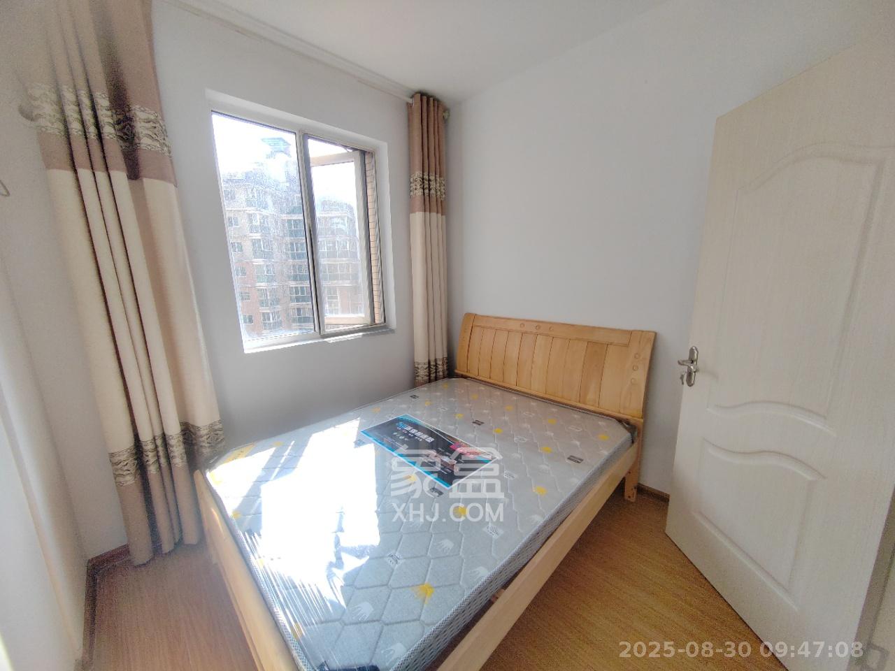 金地格林公馆  3室2厅1卫    2200.0元/月室内图