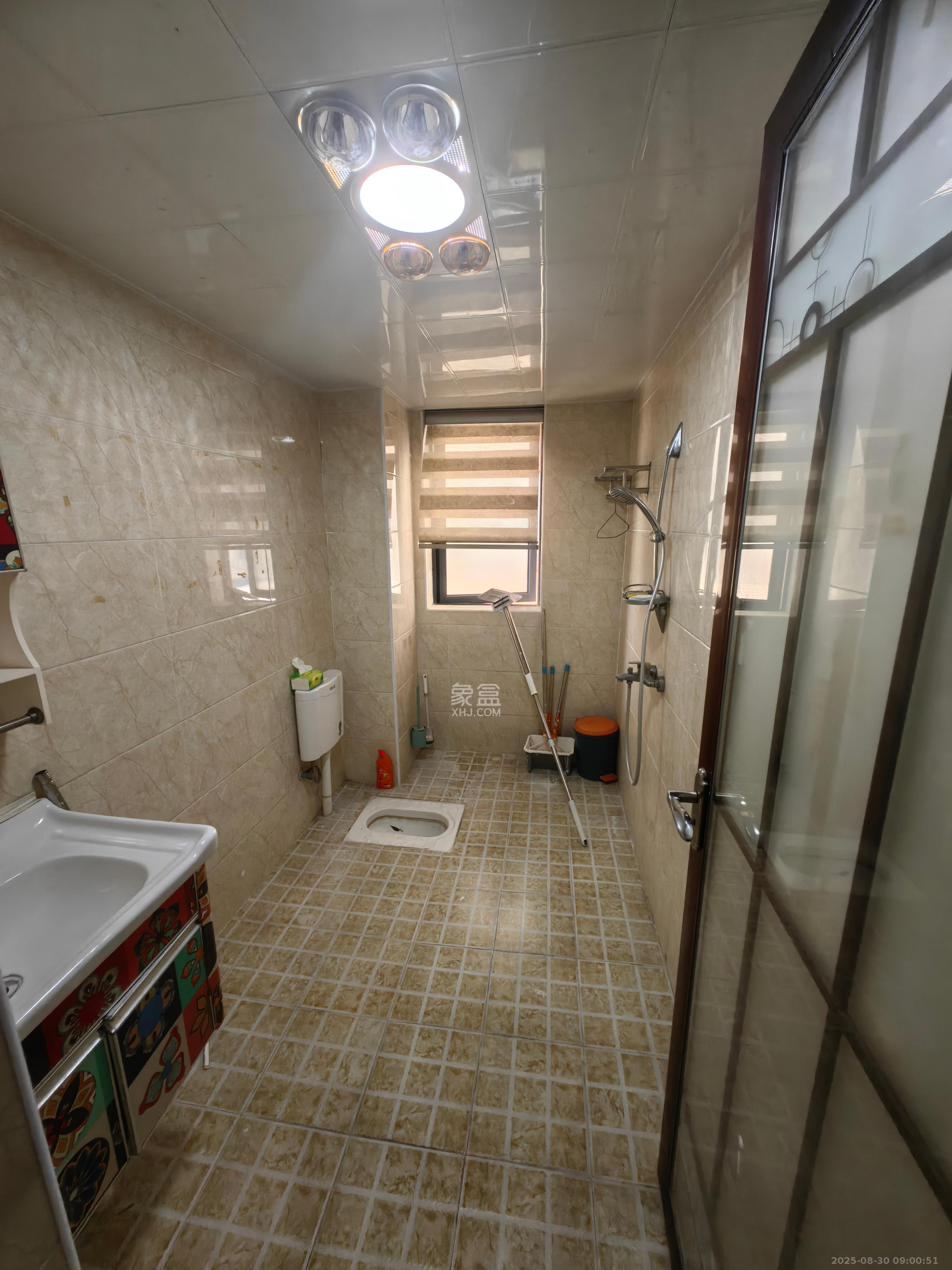 中建芙蓉嘉苑  3室2厅2卫    2700.0元/月室内图